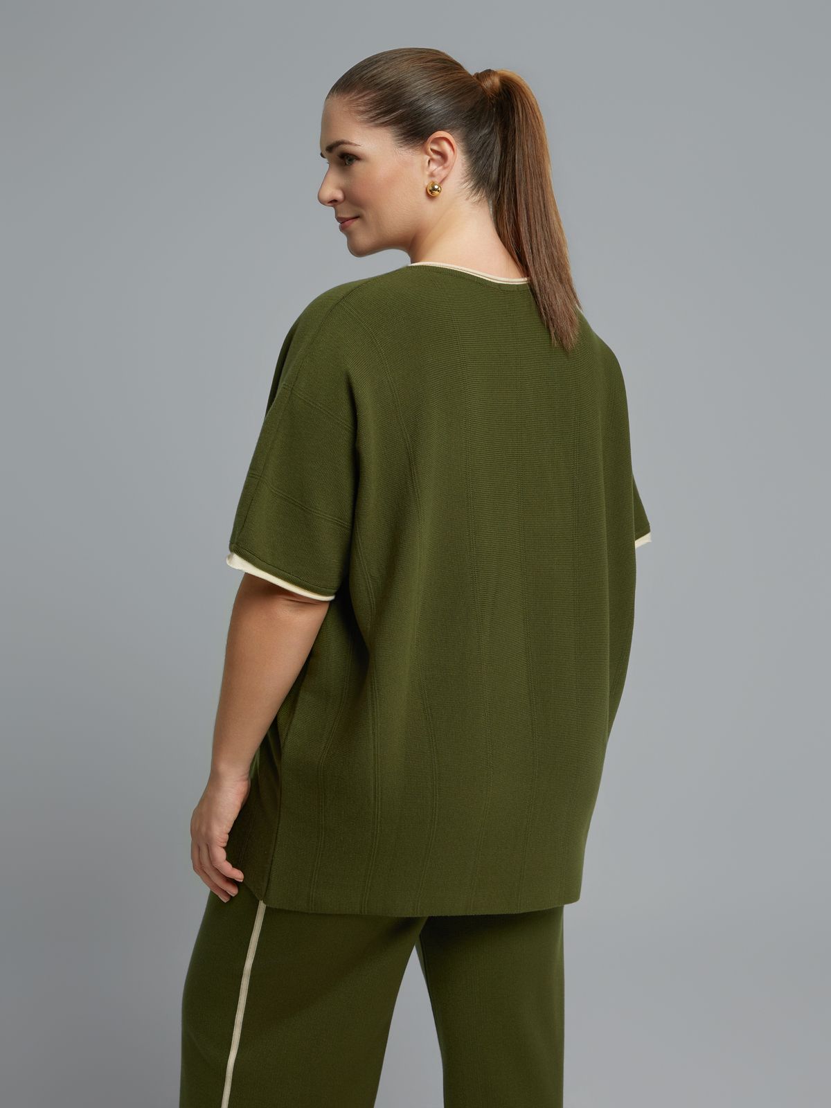Contrast trim knit jumper