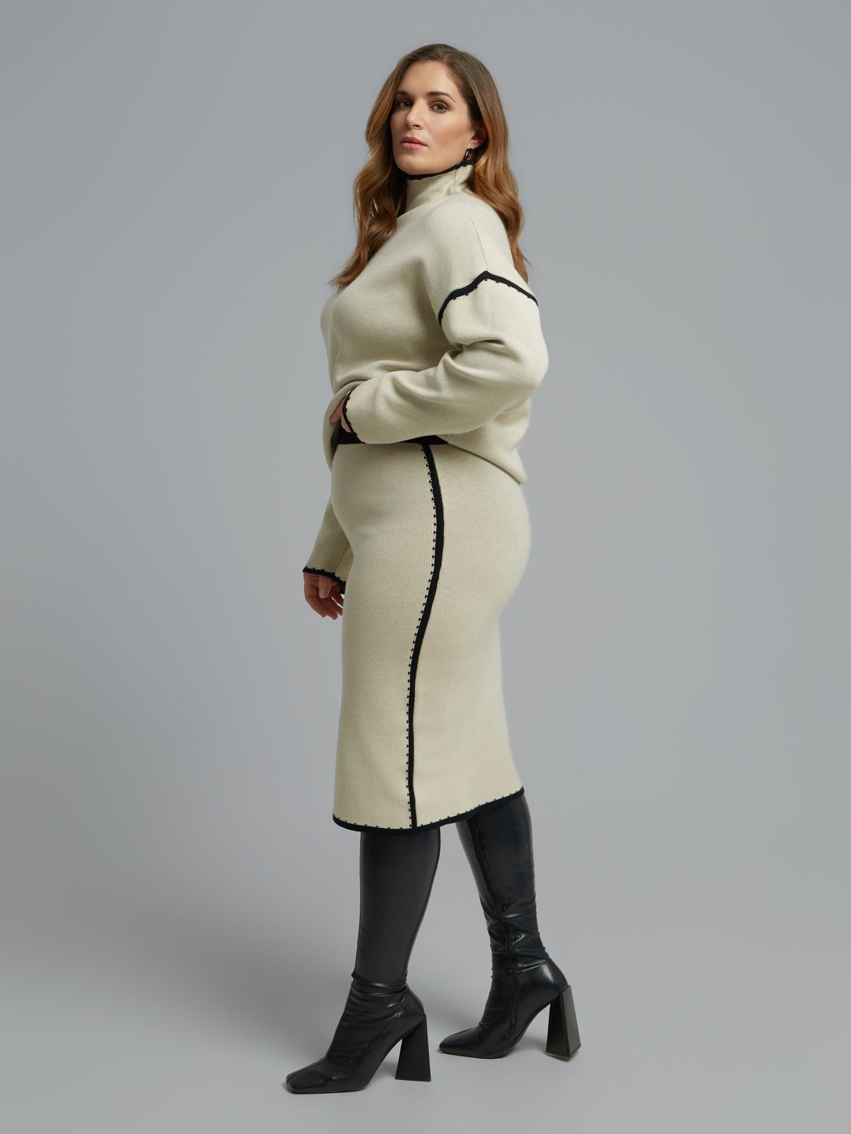 Contrast-trim knit midi skirt