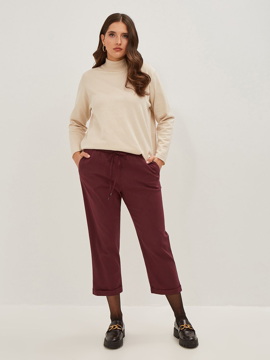 Cotton-blend tapered leg trousers