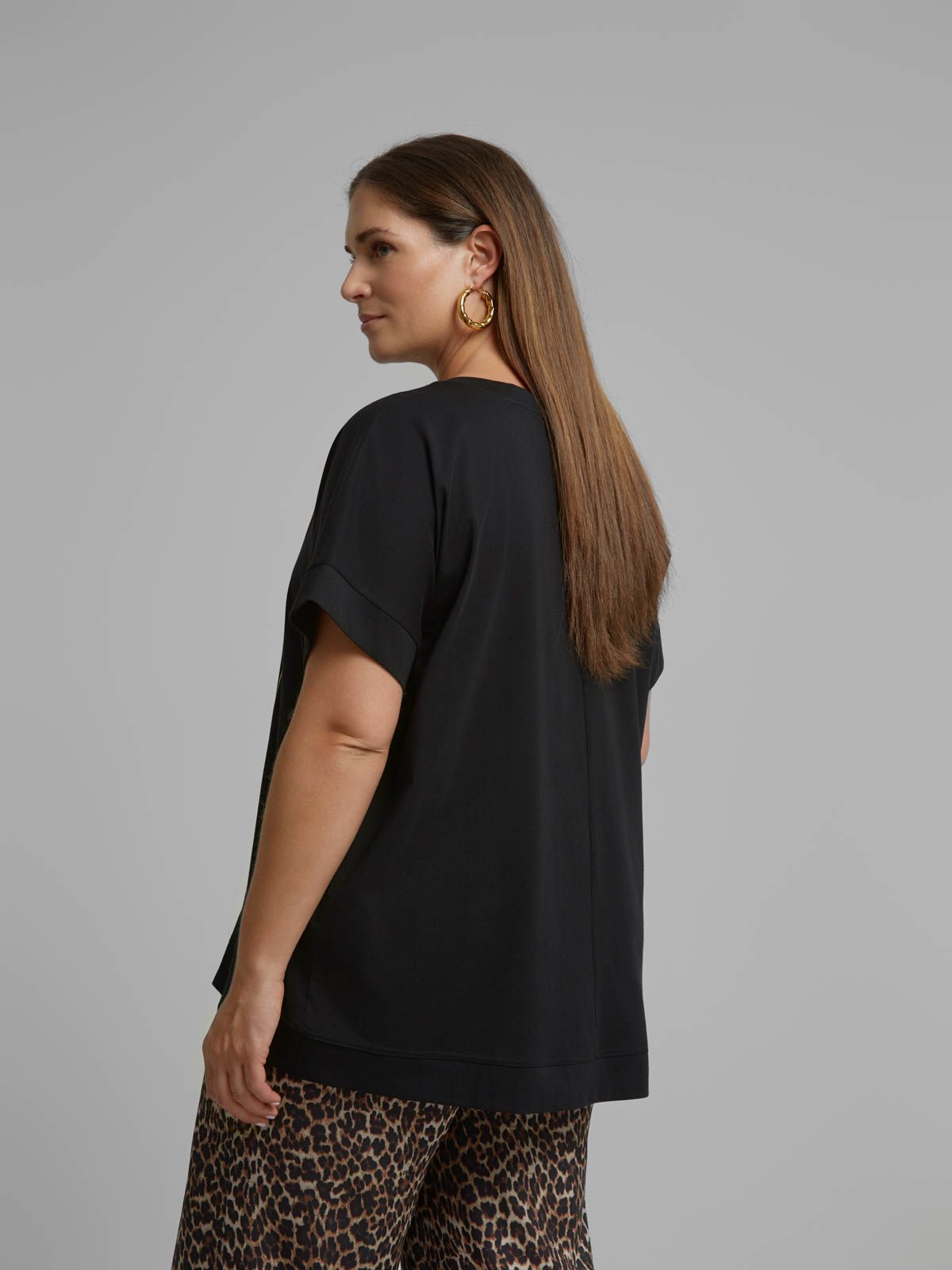 Cotton t-shirt with gold pineapple print