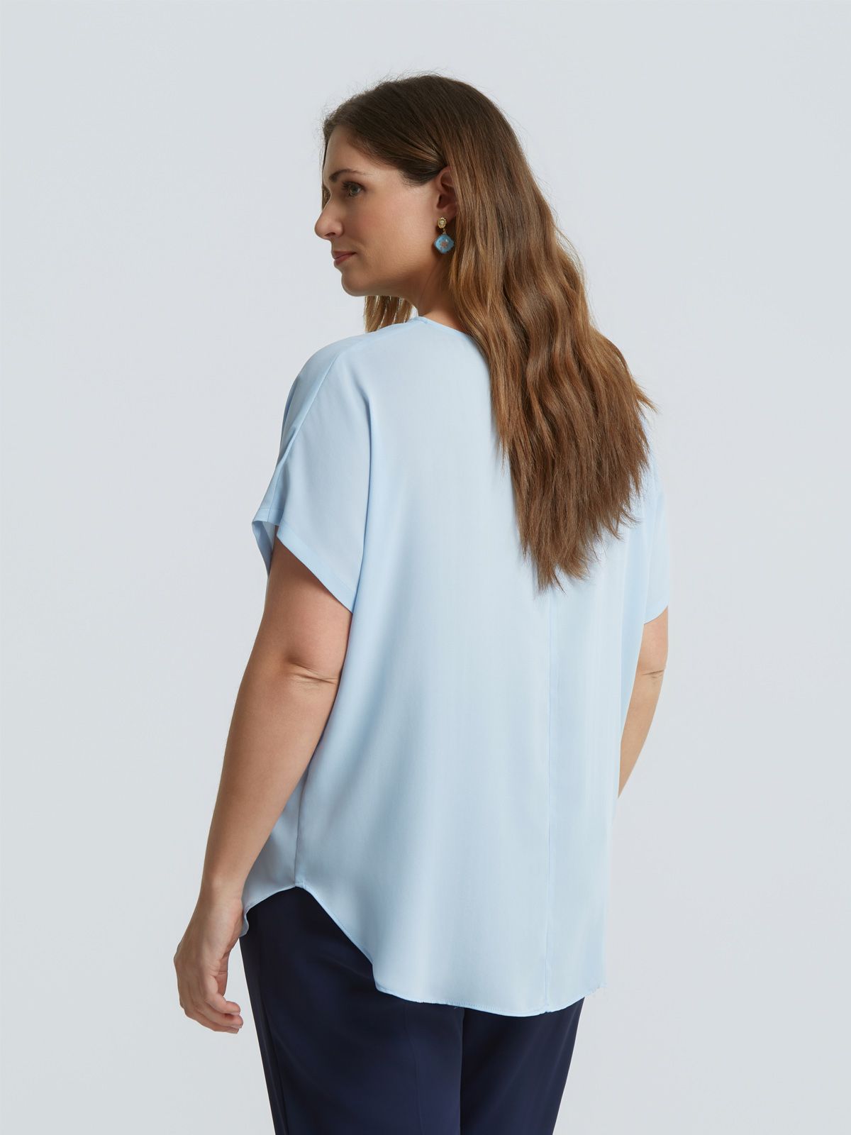 Crepe boat-neck top
