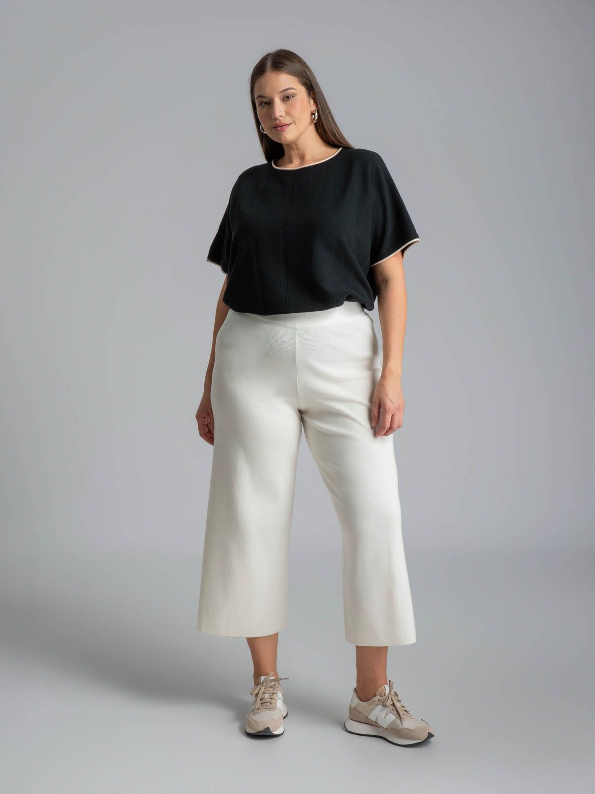 Cropped wide-leg knit pants