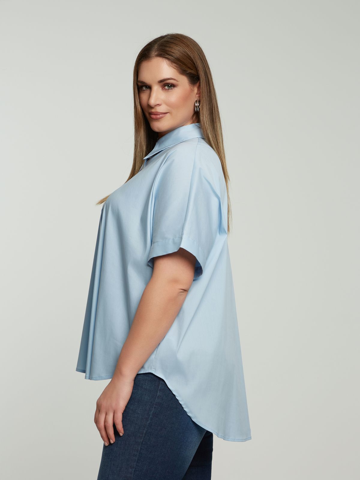Curved hem poplin shirt
