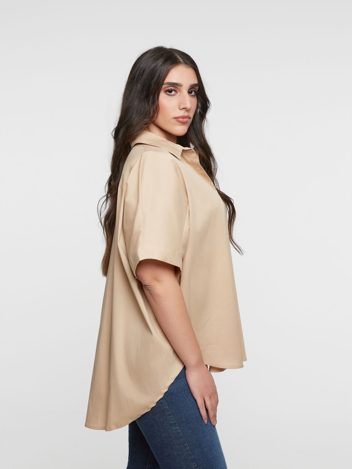 Curved hem poplin shirt