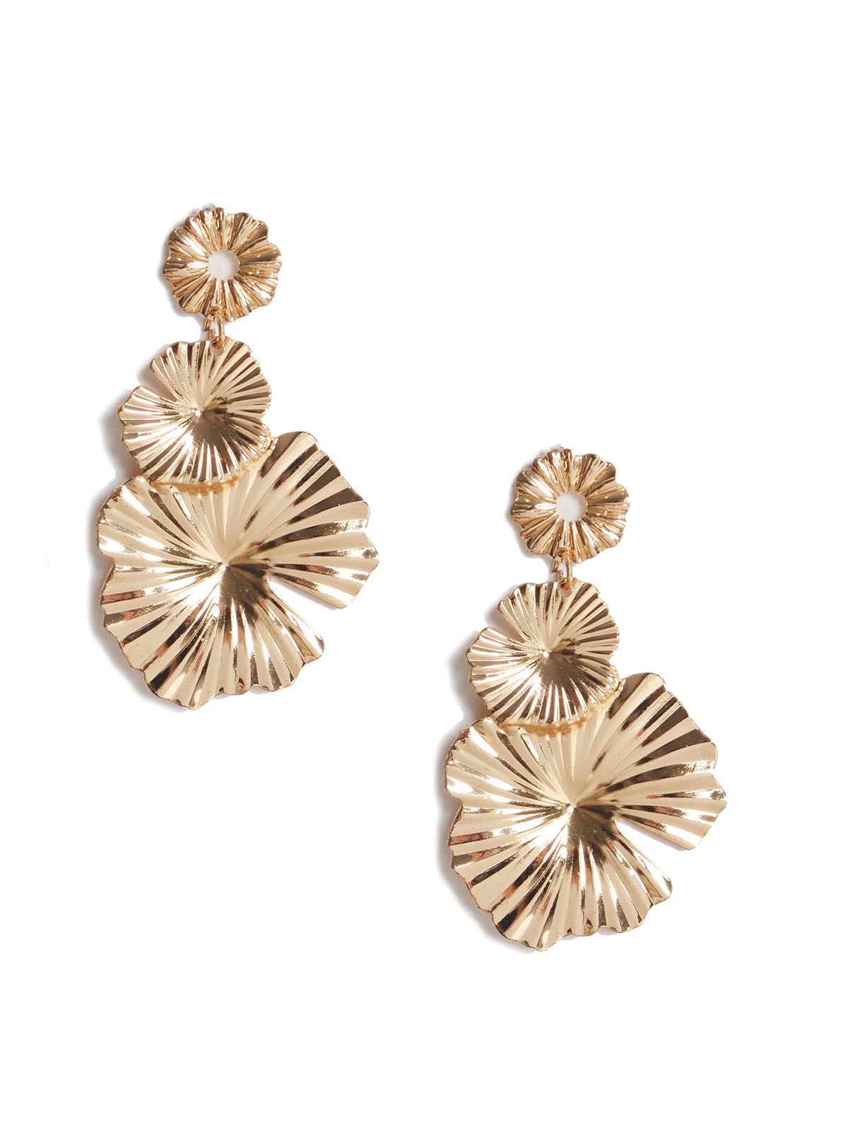 Drop leaf-shaped earrings