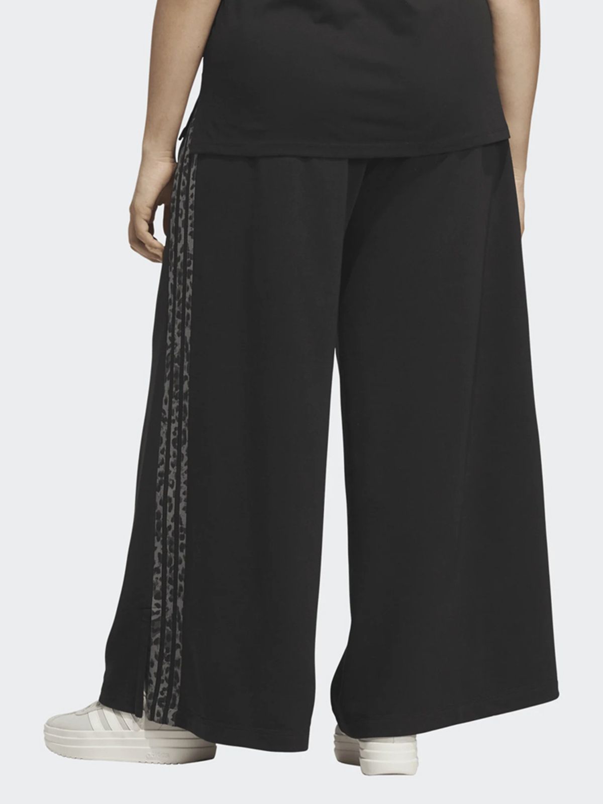Essentials Animal 3-Stripes Wide Leg Pants