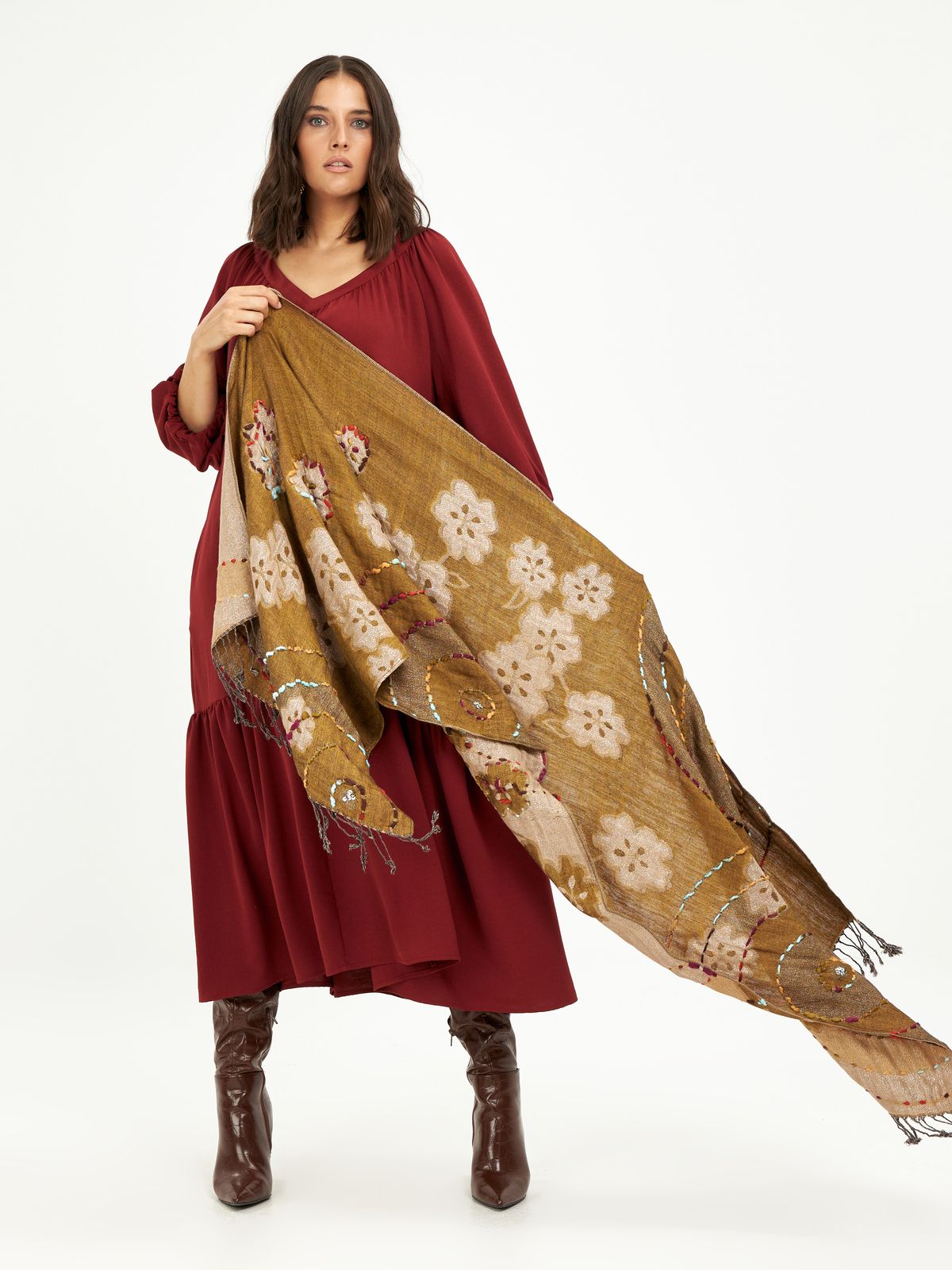Floral viscose scarf