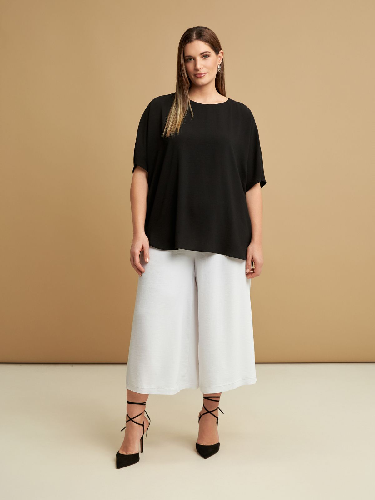 Flowy short-sleeve blouse