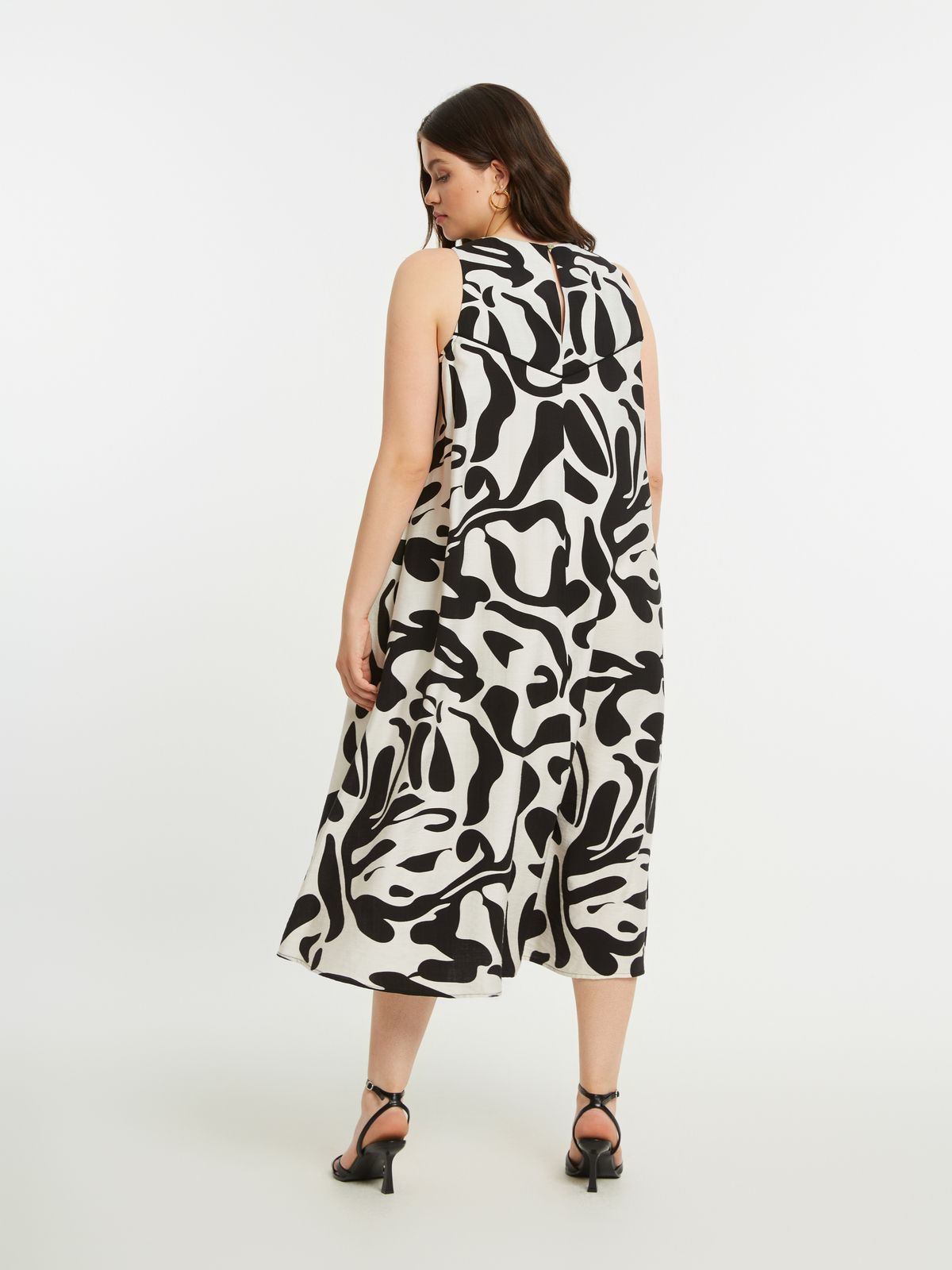 Printed viscose maxi dress with pleated hem