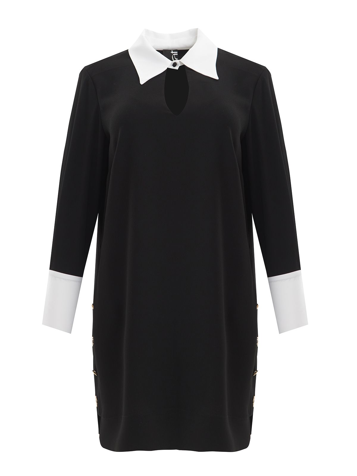 Dress with contrast collar and cuffs