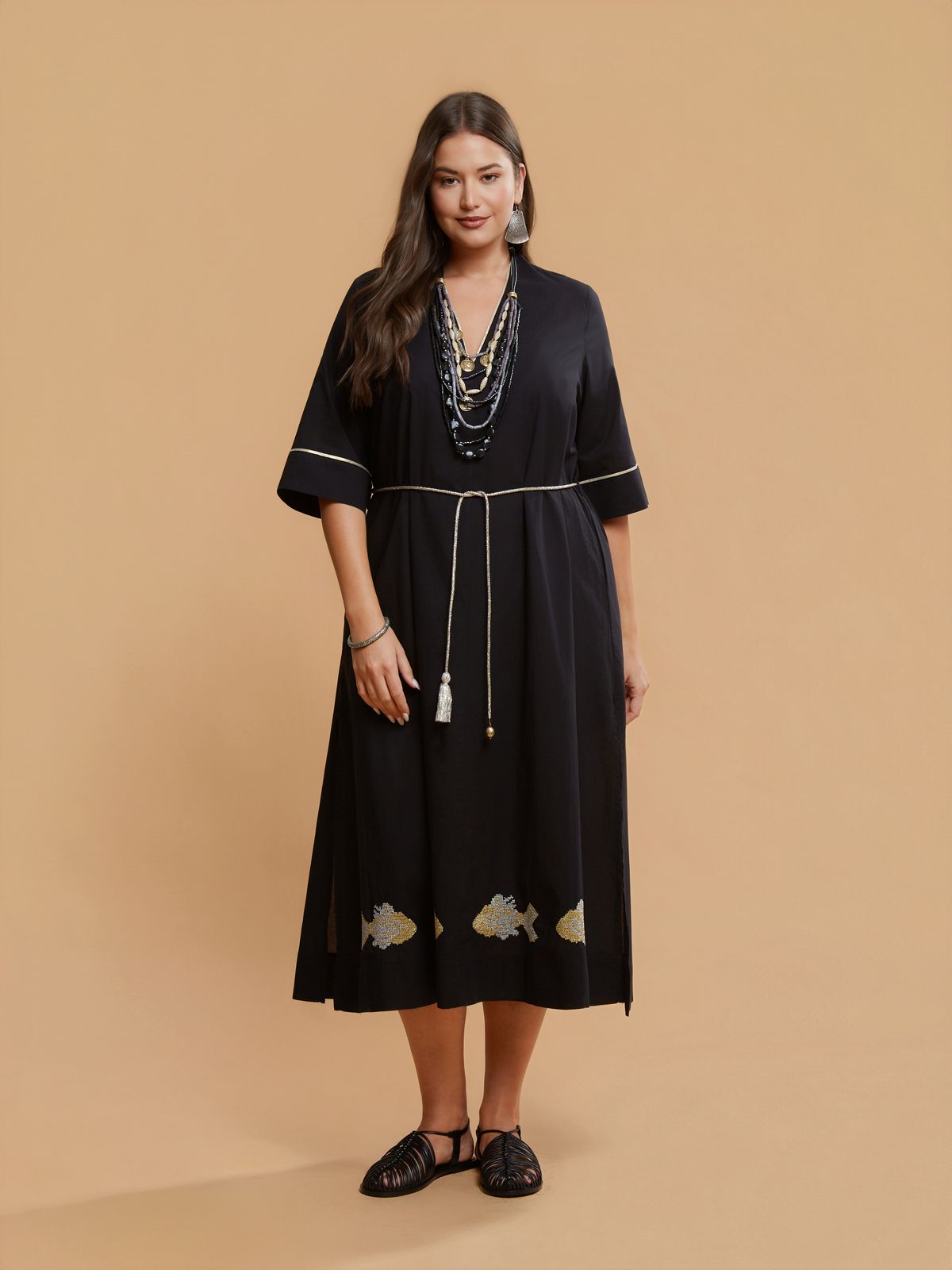 Embroidered hem cotton dress with belt | mat fashion