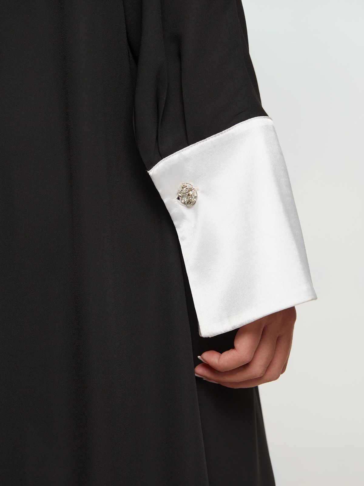 Satin shirt-dress with contrast collar and cuffs