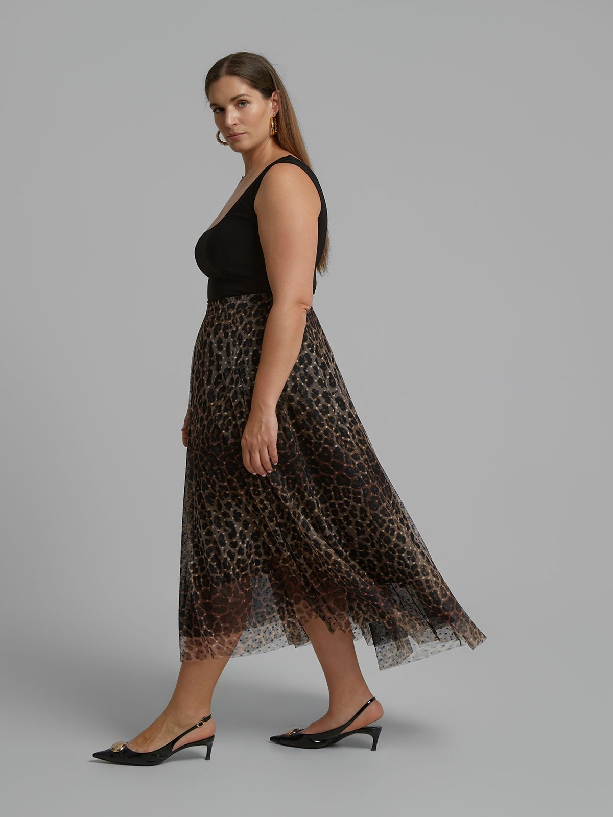 Leopard print pleated midi skirt