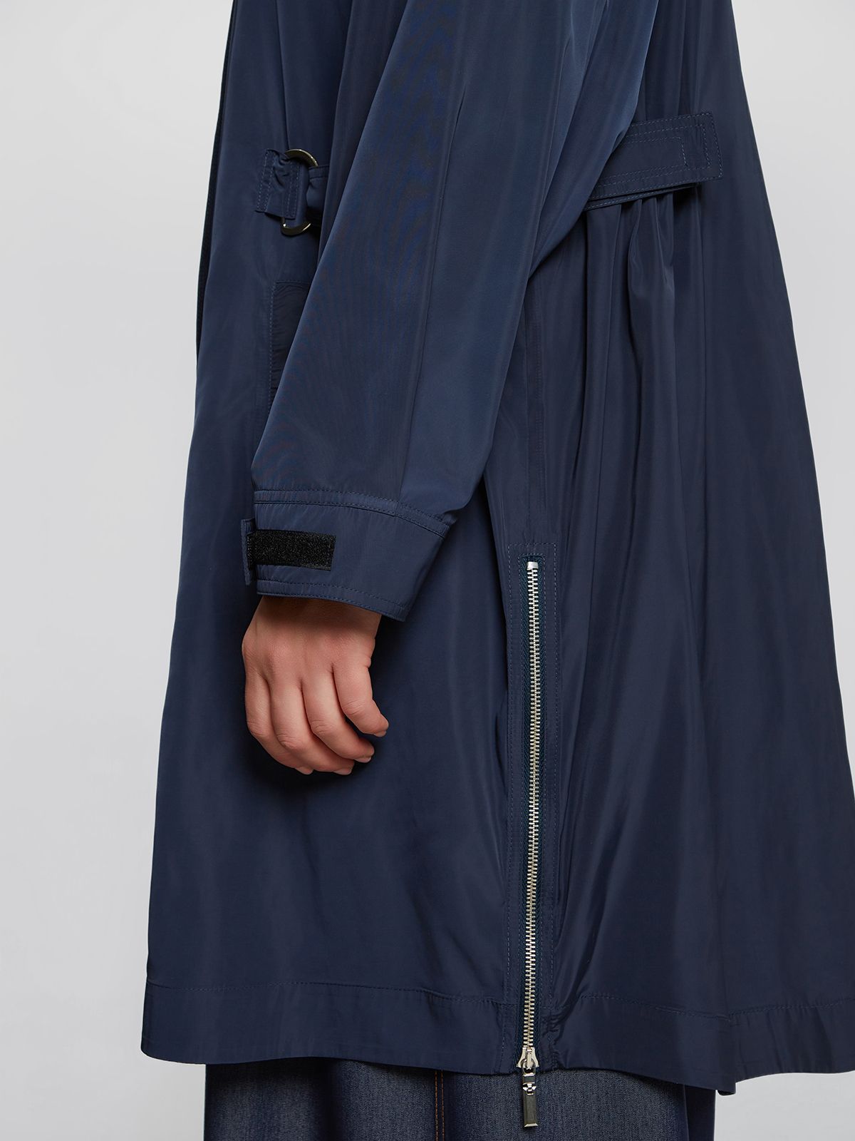 Hooded taffeta parka