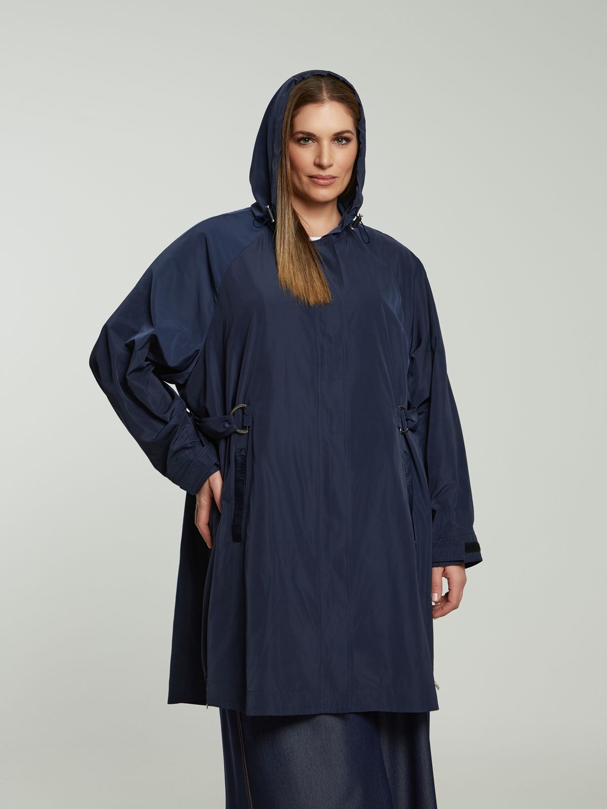 Hooded taffeta parka