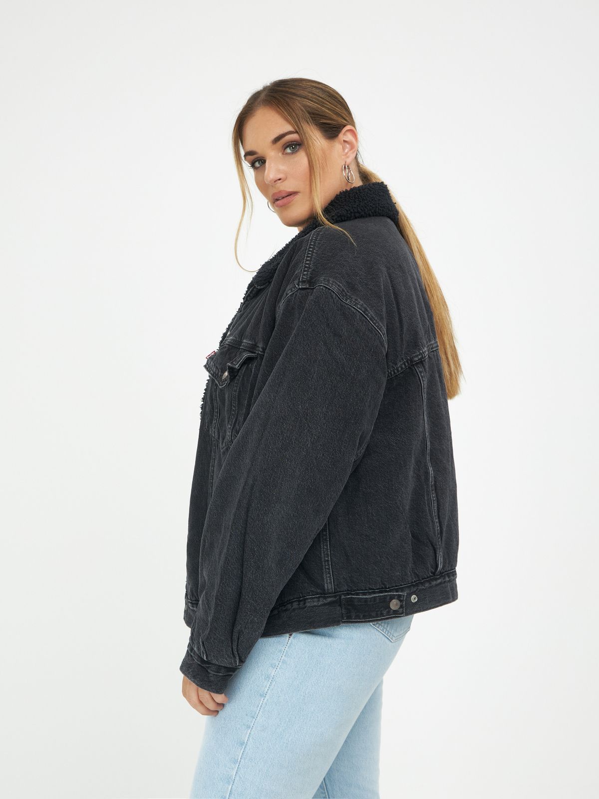 90's sherpa trucker jacket