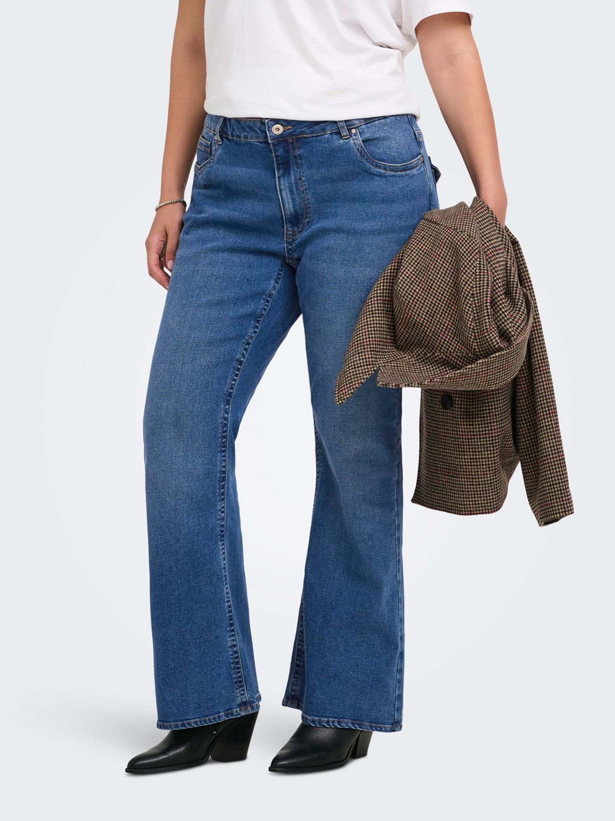 Carphoebe flared jeans 