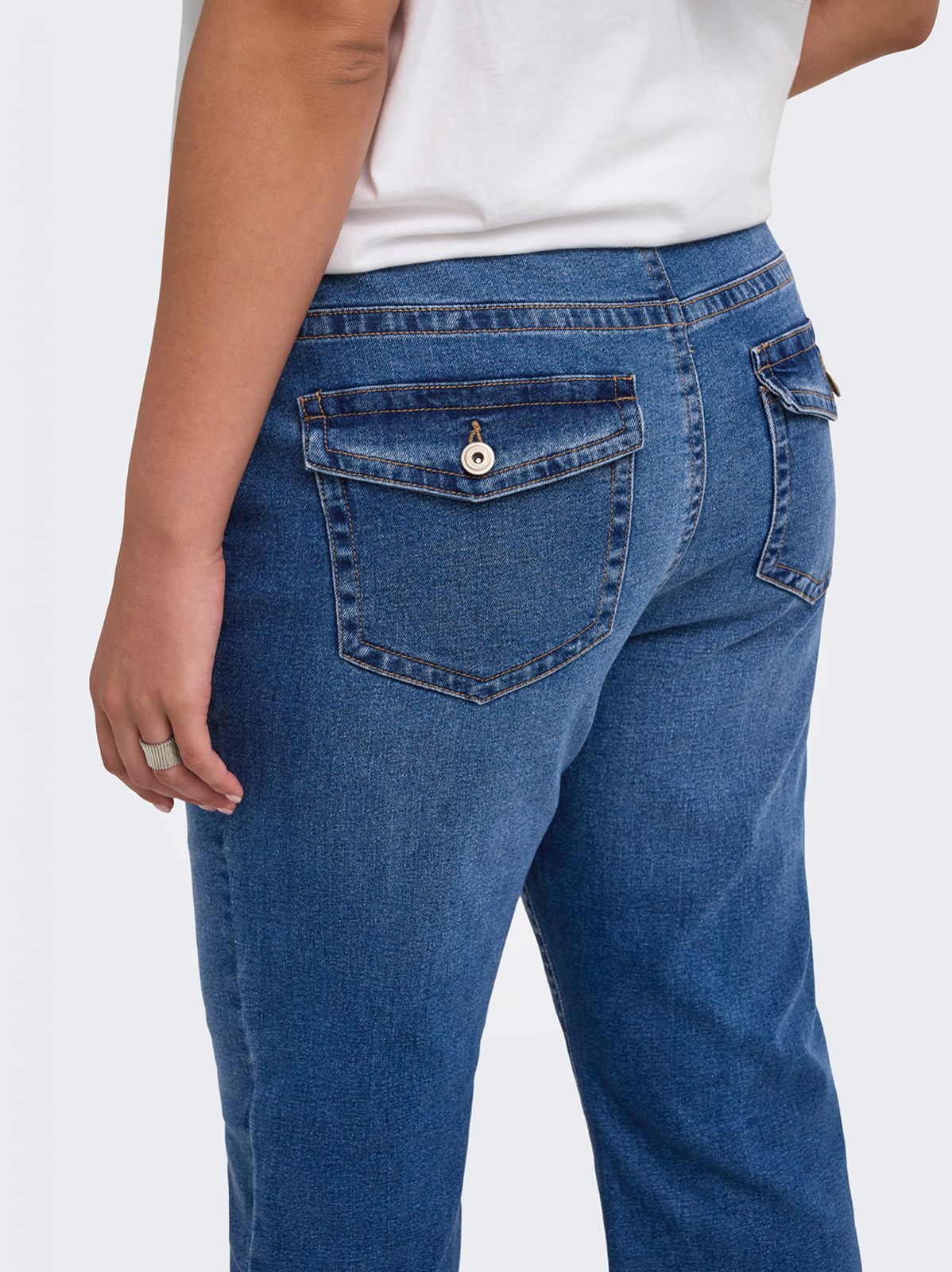 Carphoebe flared jeans 