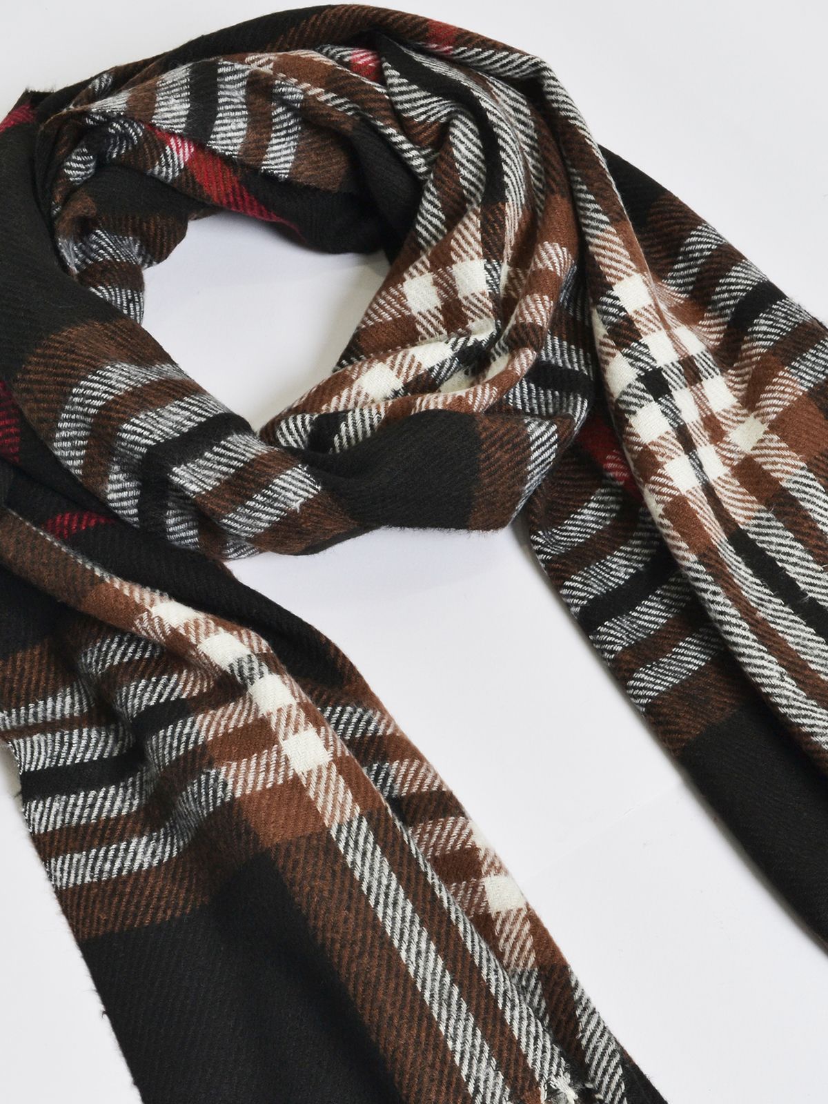 Plaid scarf with fringe
