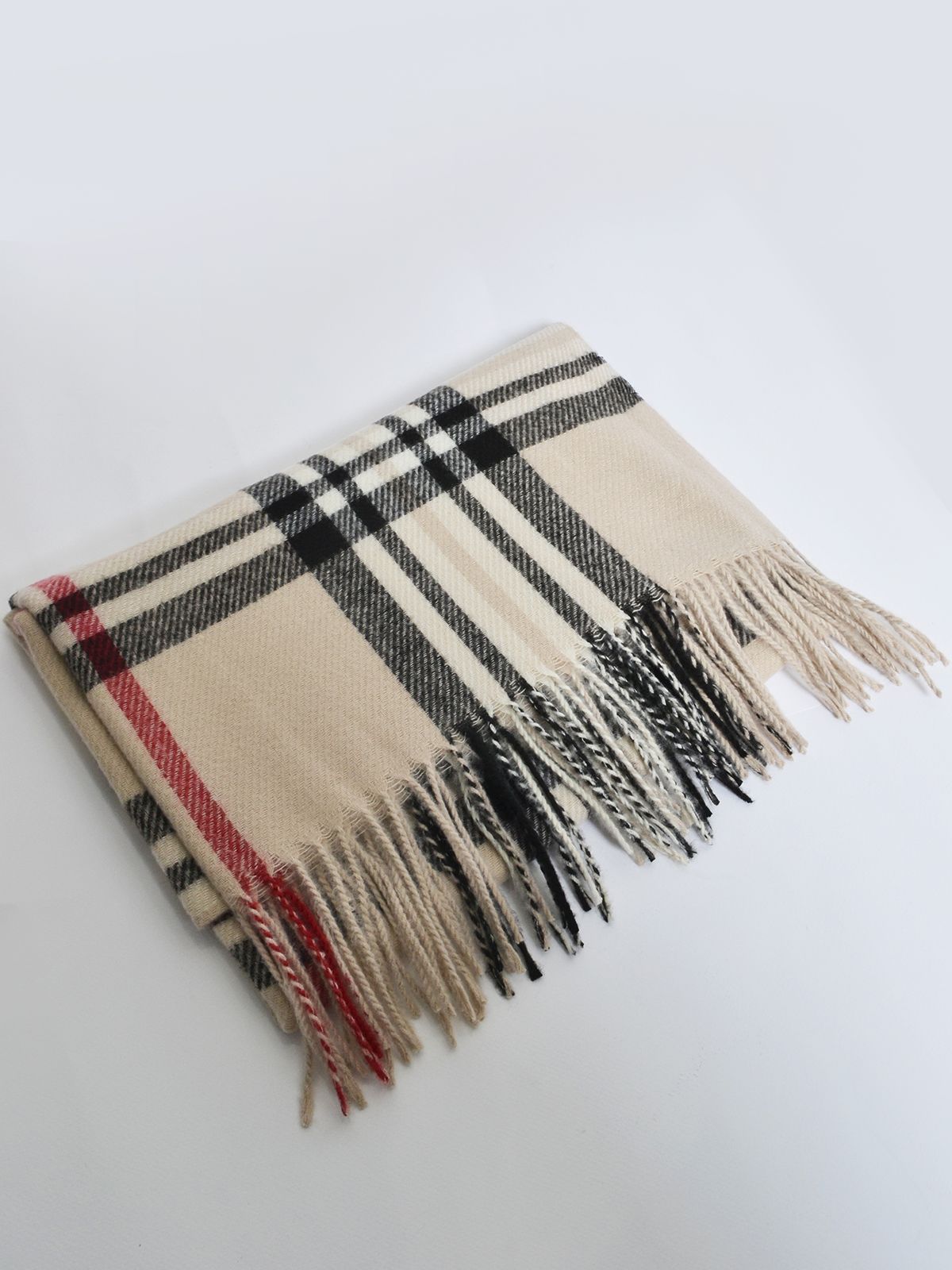 Plaid scarf with fringe
