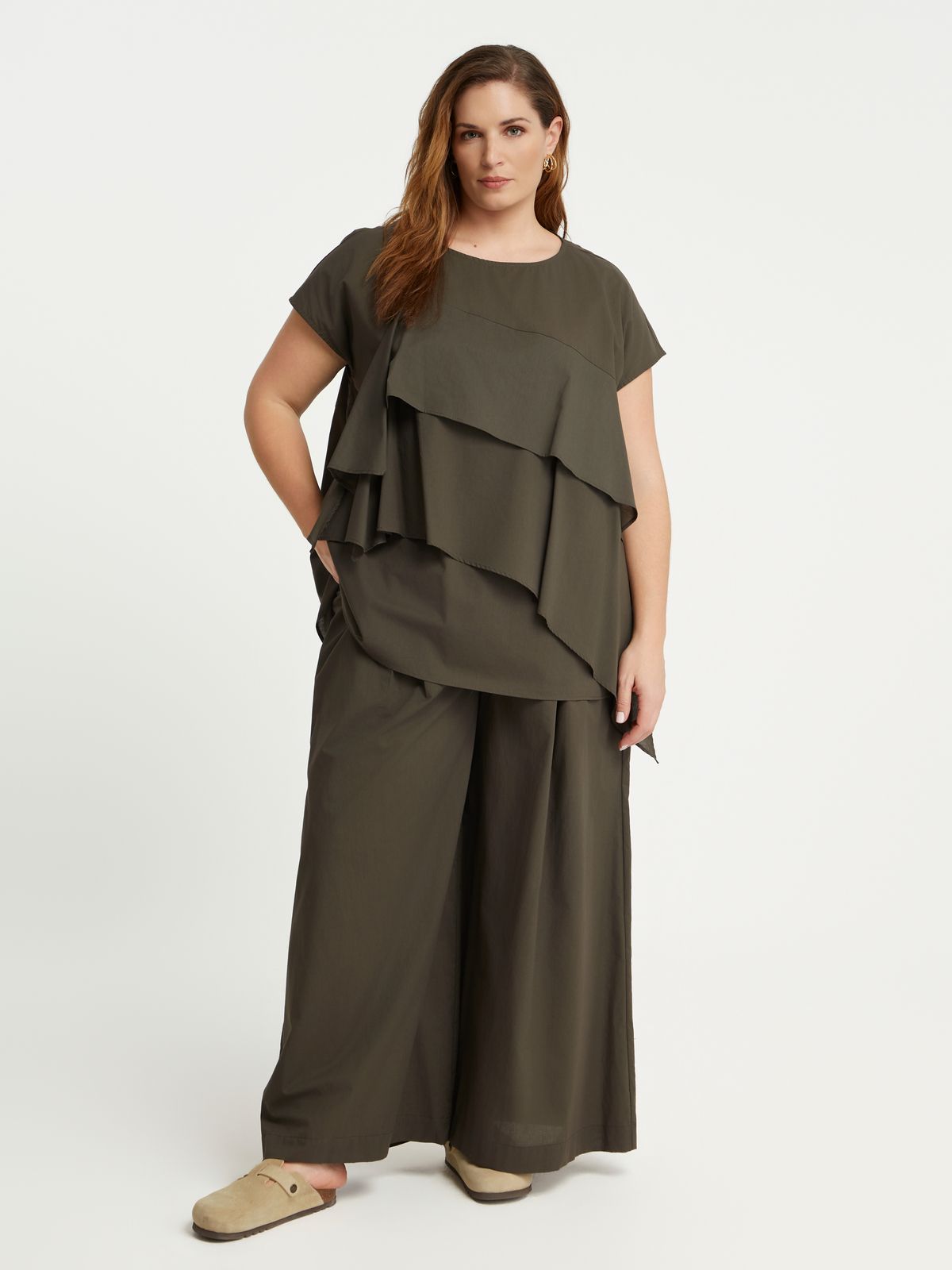 Layered asymmetric cotton top