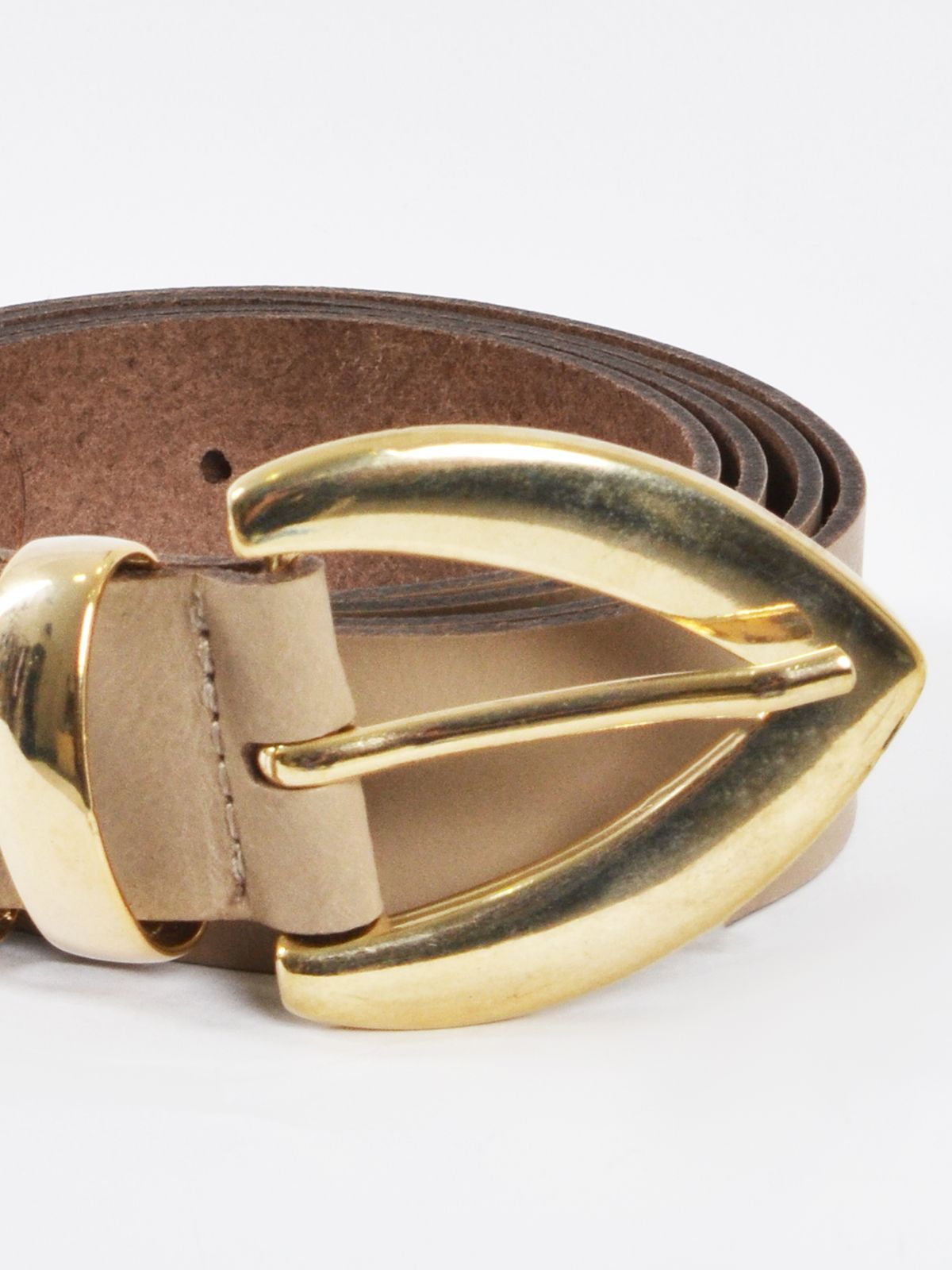 Leather triangle buckle belt