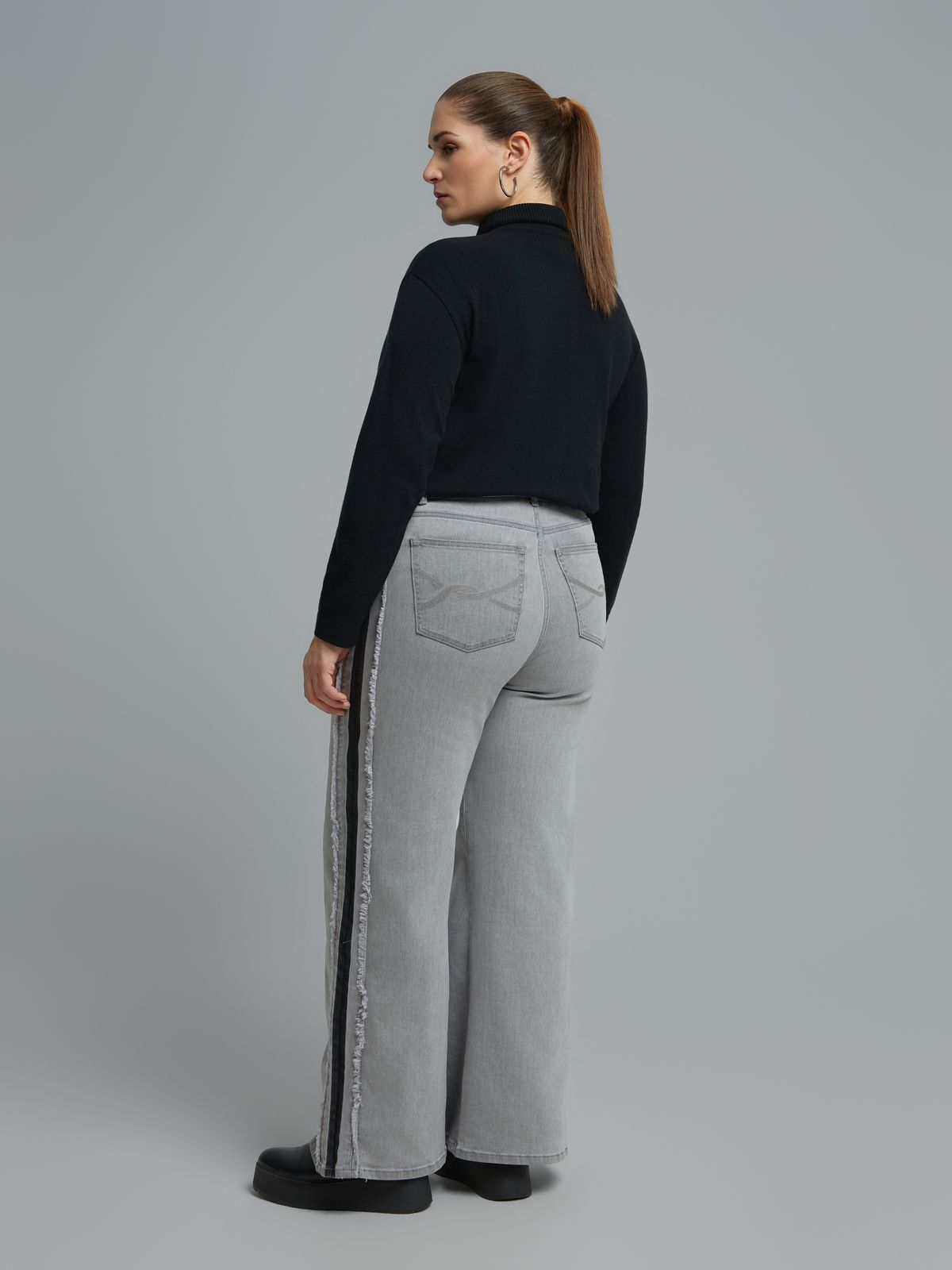Light grey straight-leg jeans with contrast side panels