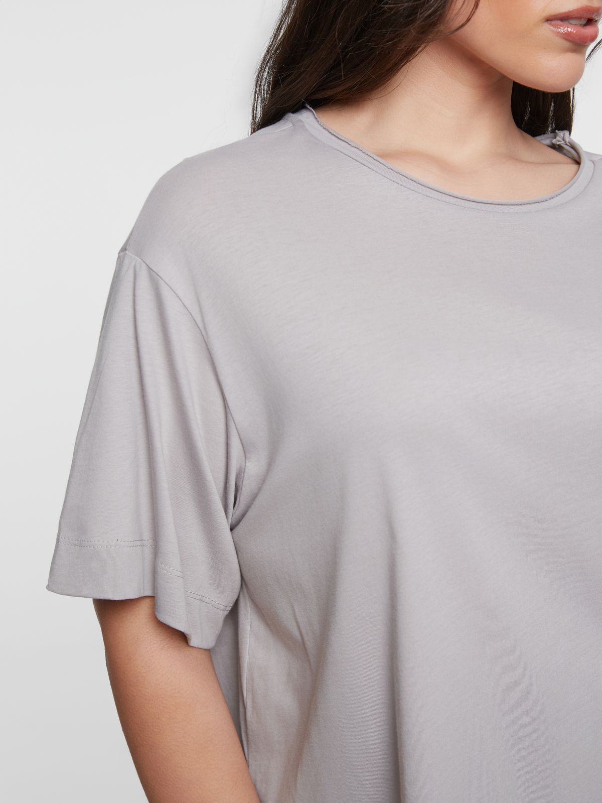 Relaxed fit basic cotton t-shirt