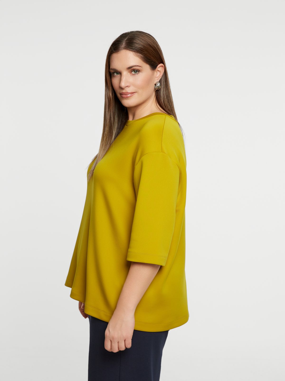 Relaxed fit 3/4 sleeve top