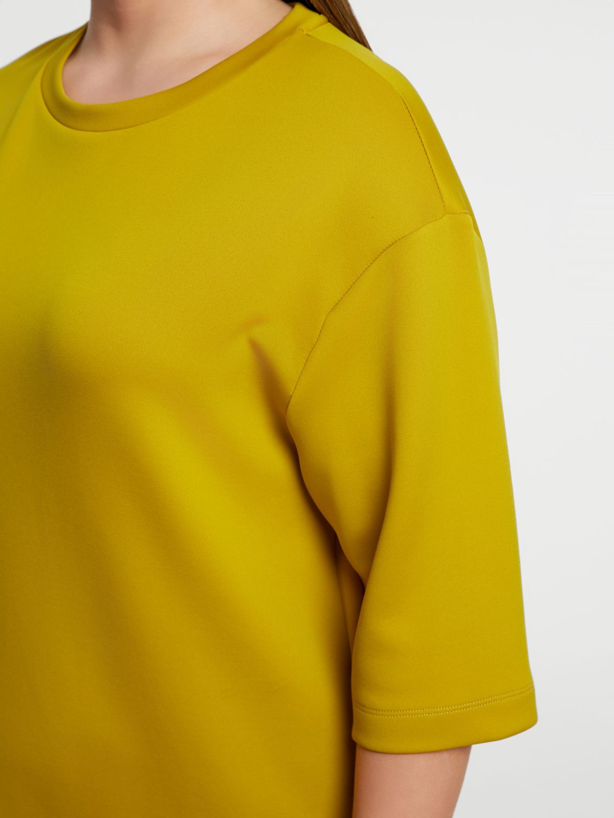 Relaxed fit 3/4 sleeve top