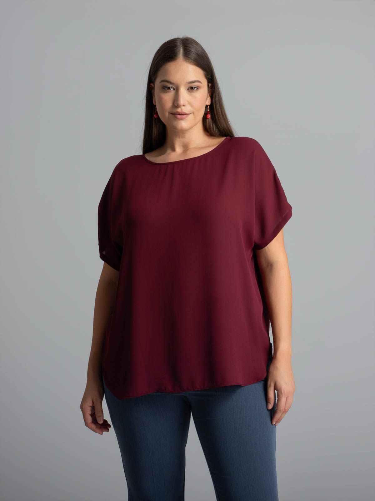 Crepe boat-neck top