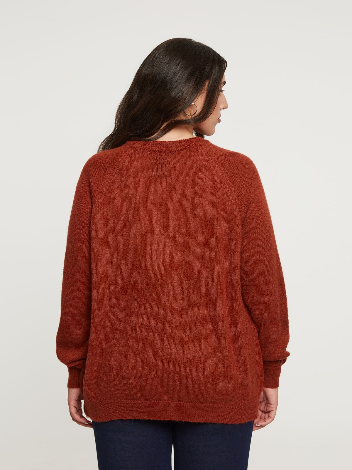 Basic raglan-sleeve jumper