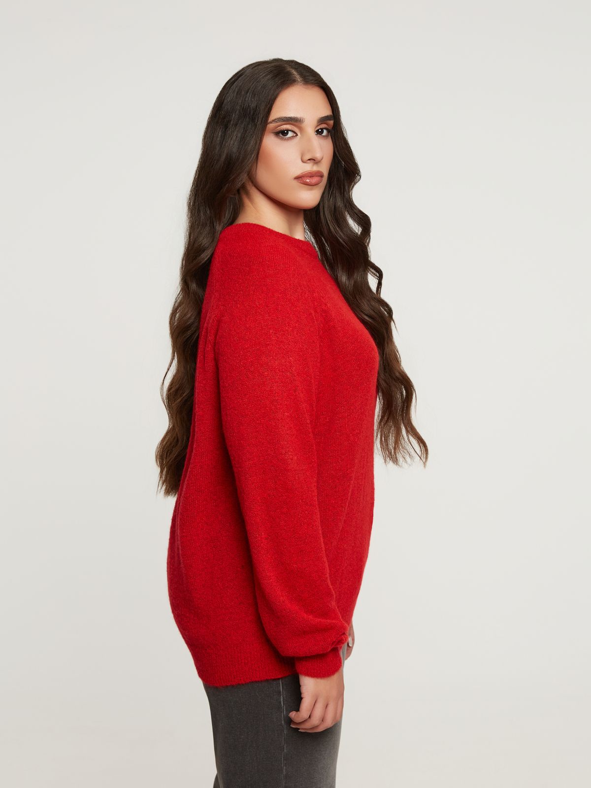 Basic raglan-sleeve jumper