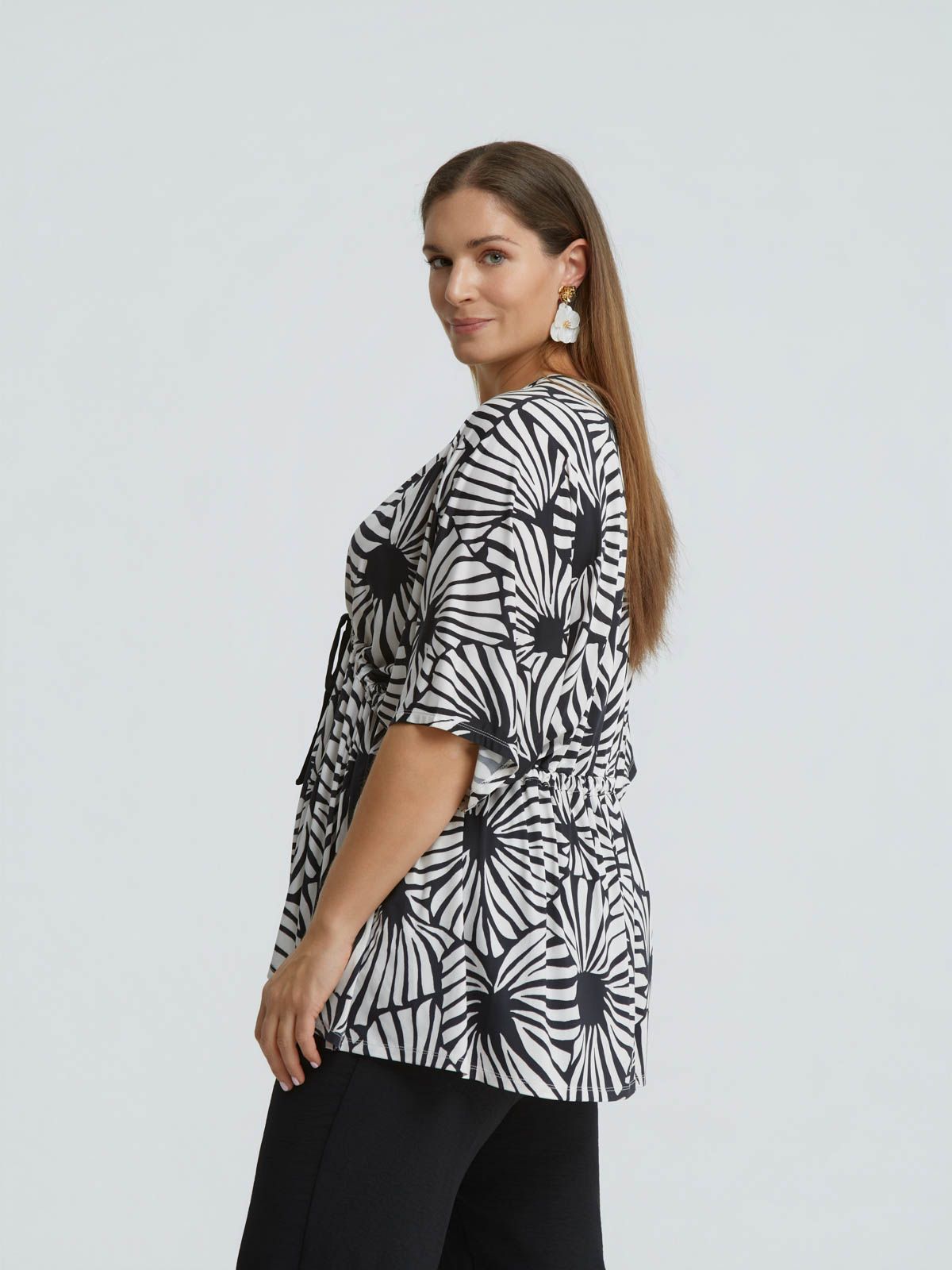 Printed super jersey blouse with tie detail