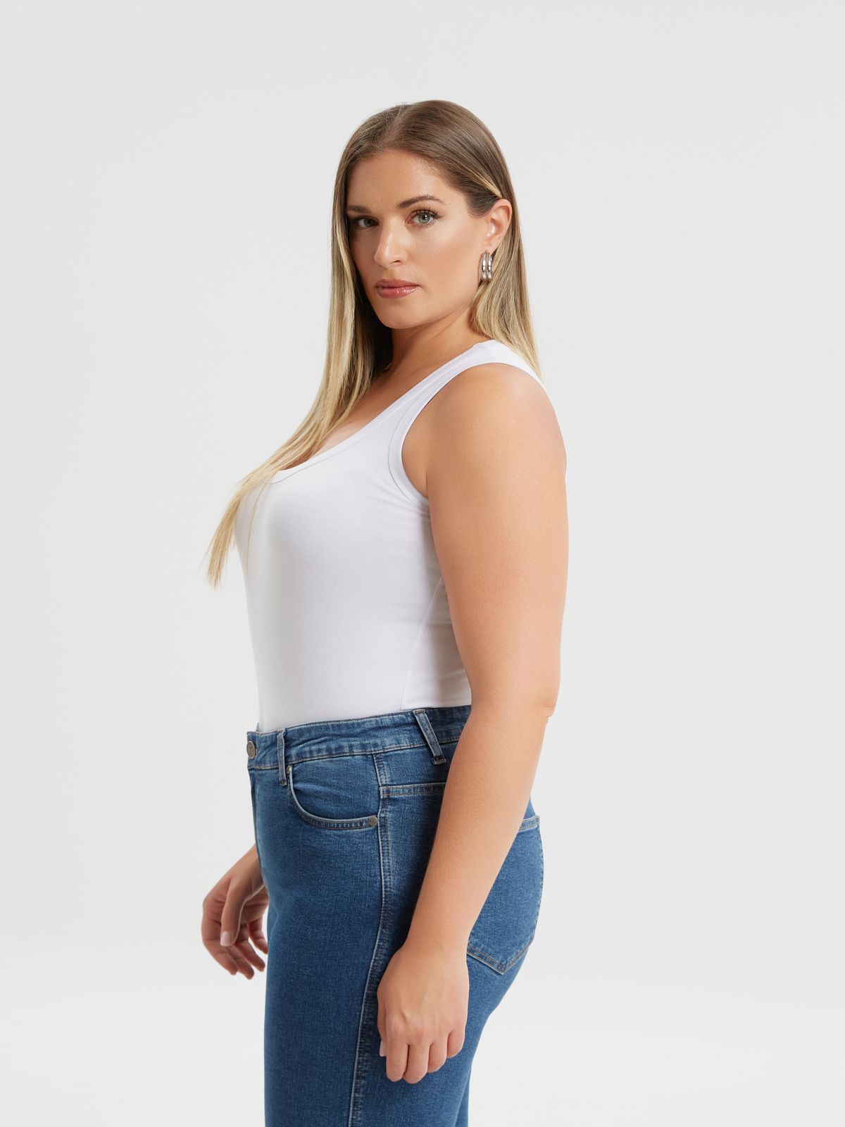 Basic viscose tank top
