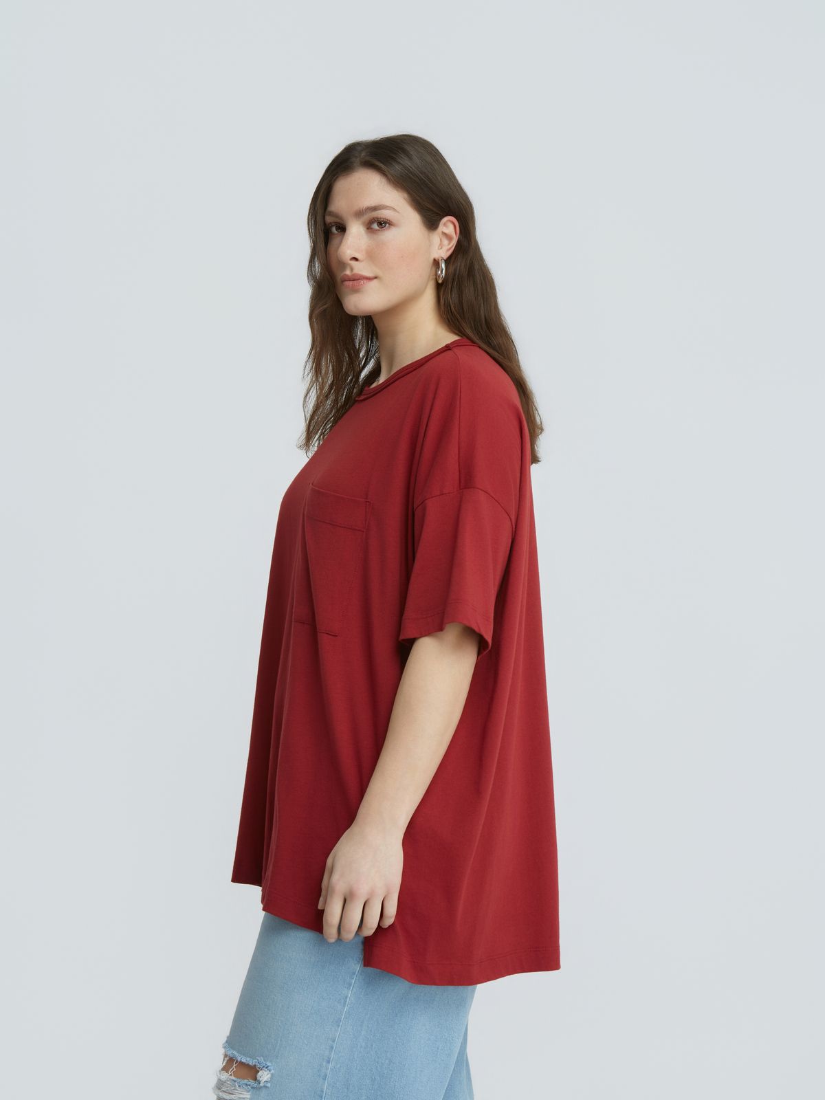 Oversized cotton t-shirt with chest pocket