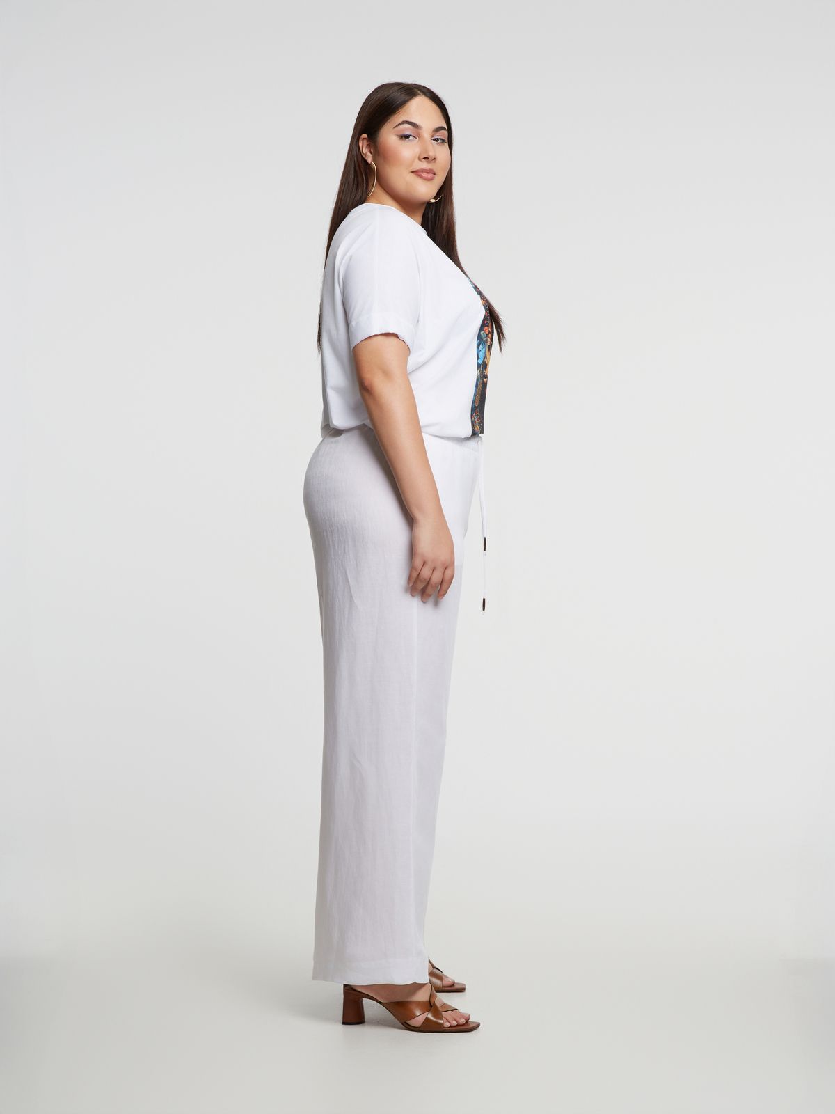 Wide-leg viscose-linen trousers with elastic waistband