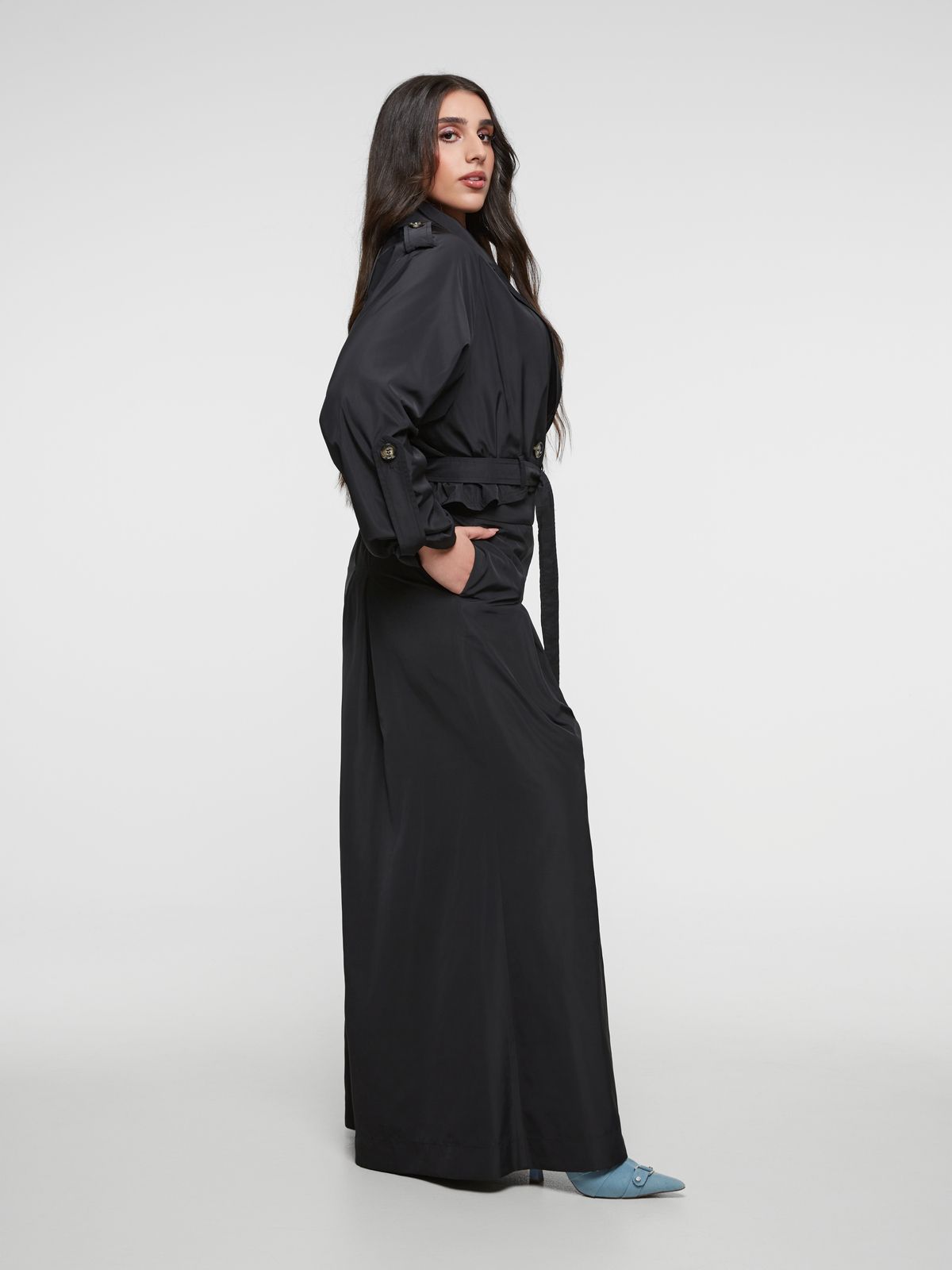 Wide-leg high-waisted pants