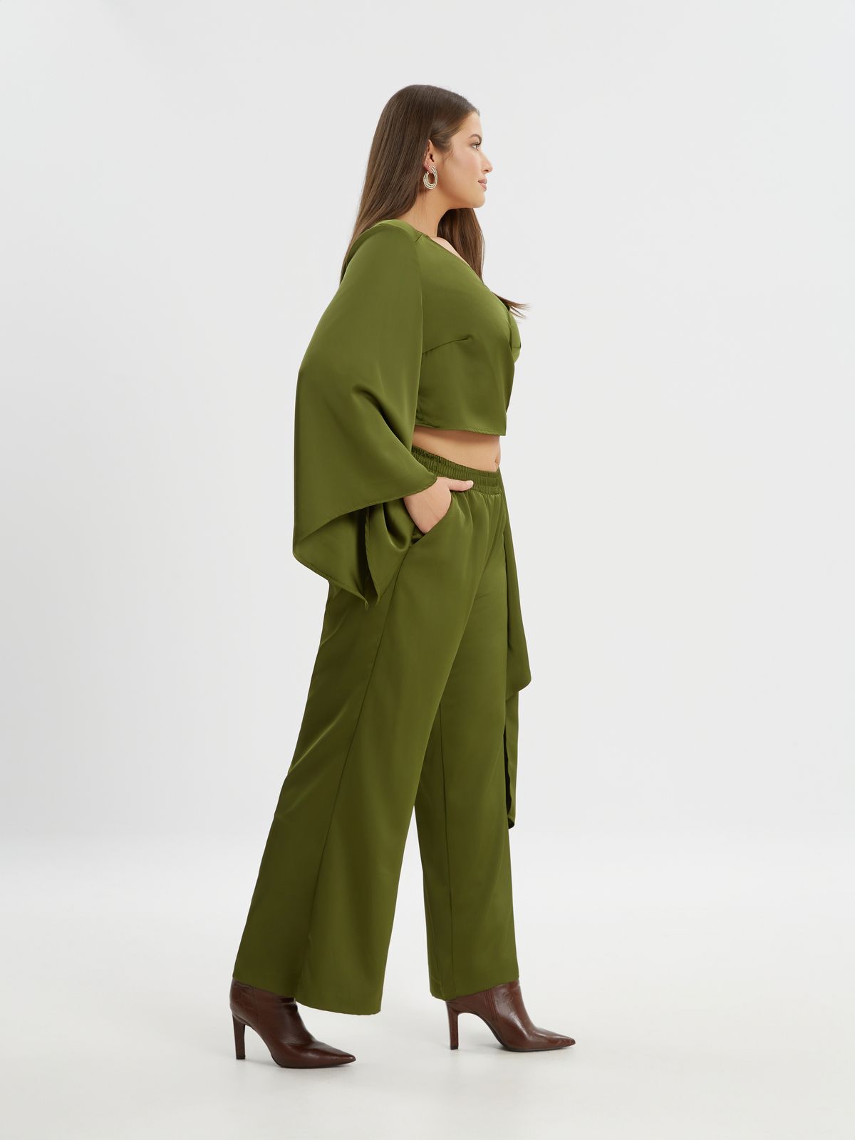Satin wide-leg pants with elastic waistband