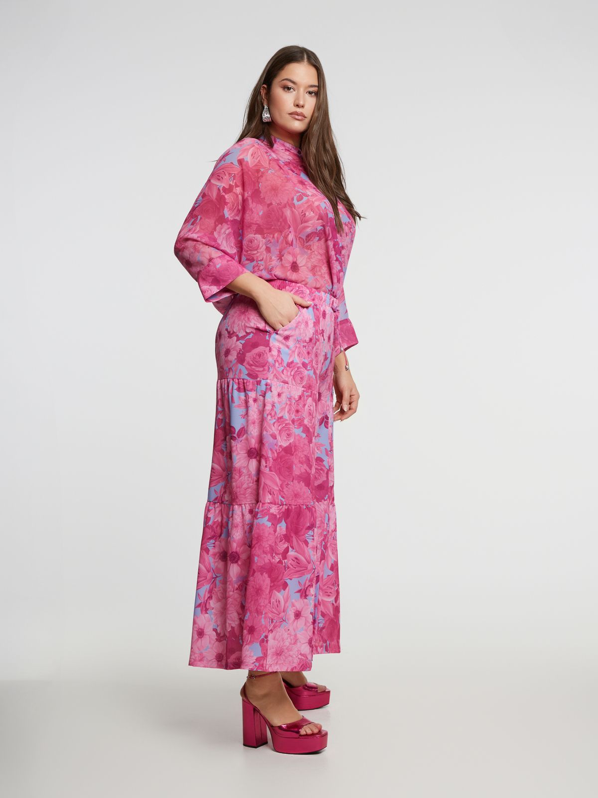 Floral wide-leg tiered pants