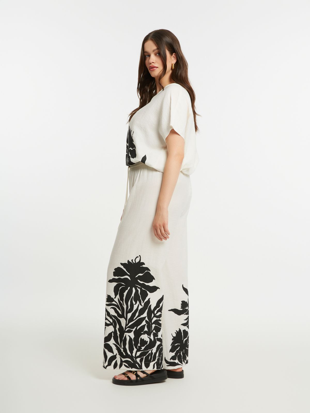 Linen-blend floral wide-leg pants