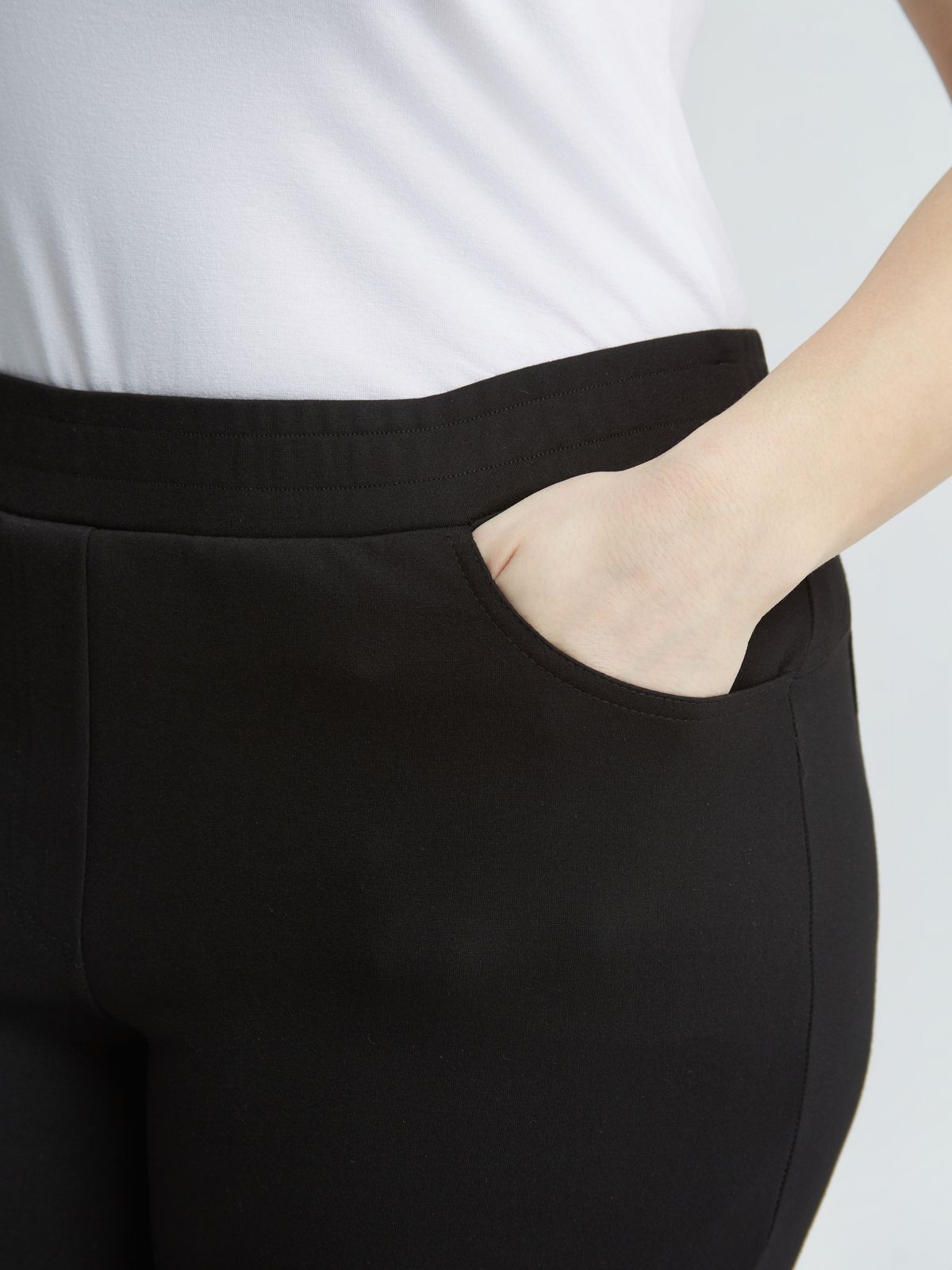 Push up flare stretch pants with back pockets