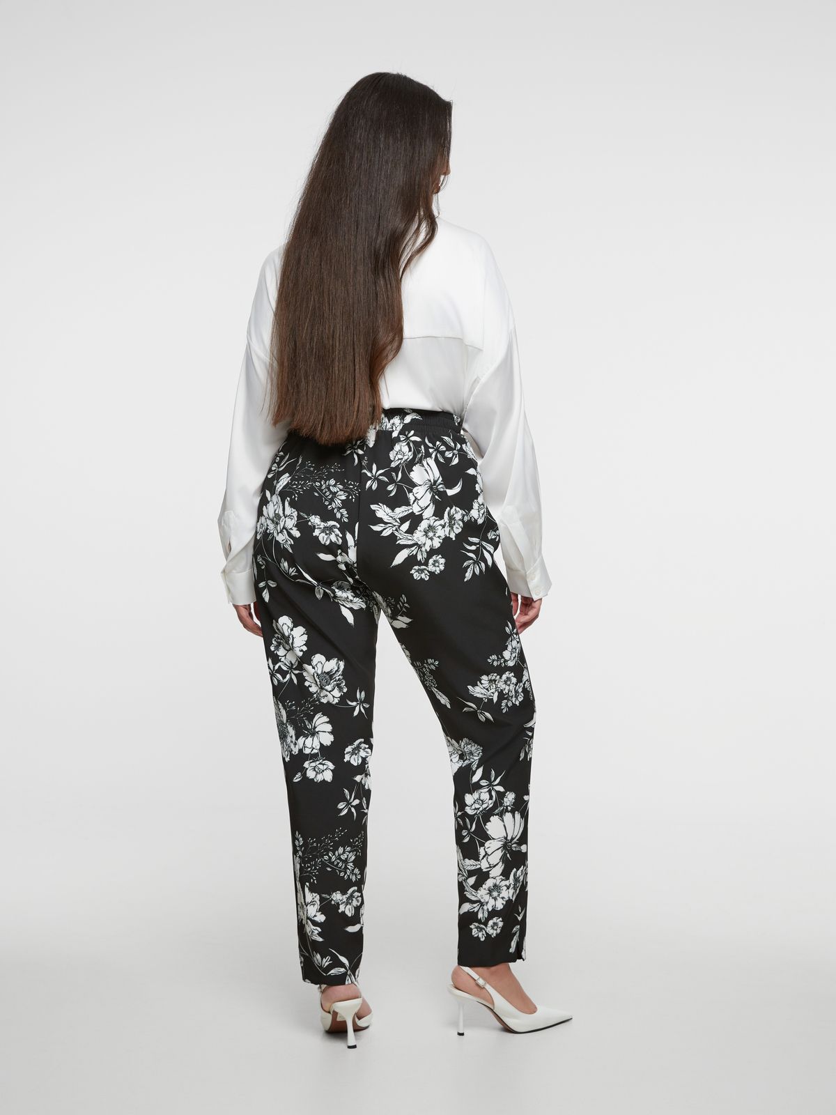 Floral high-waisted stretch pants
