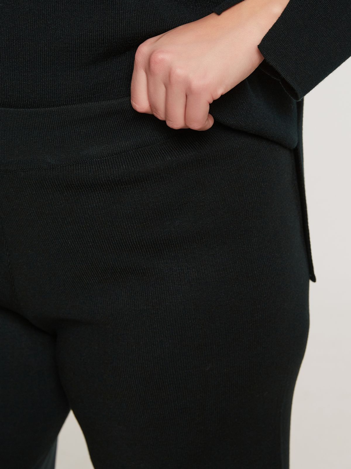 Cropped wide-leg knit pants
