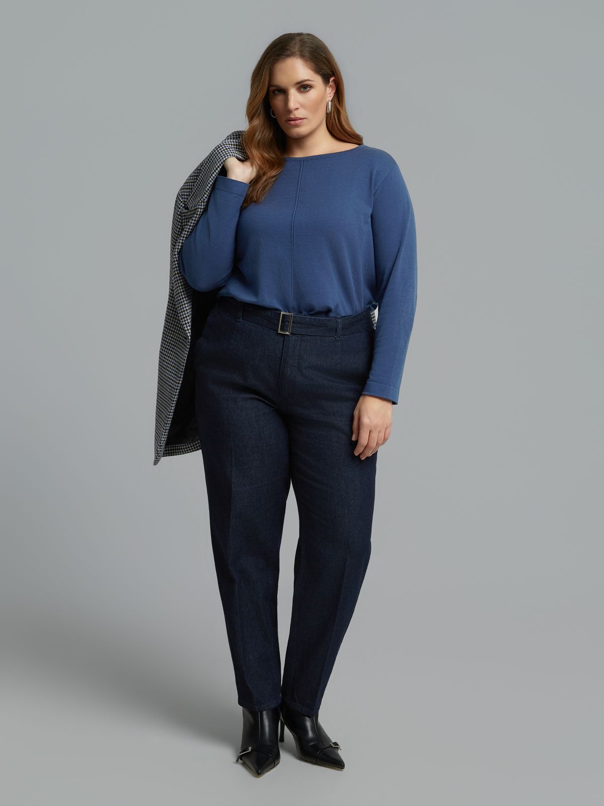 Cotton cigarette jeans with belt detail