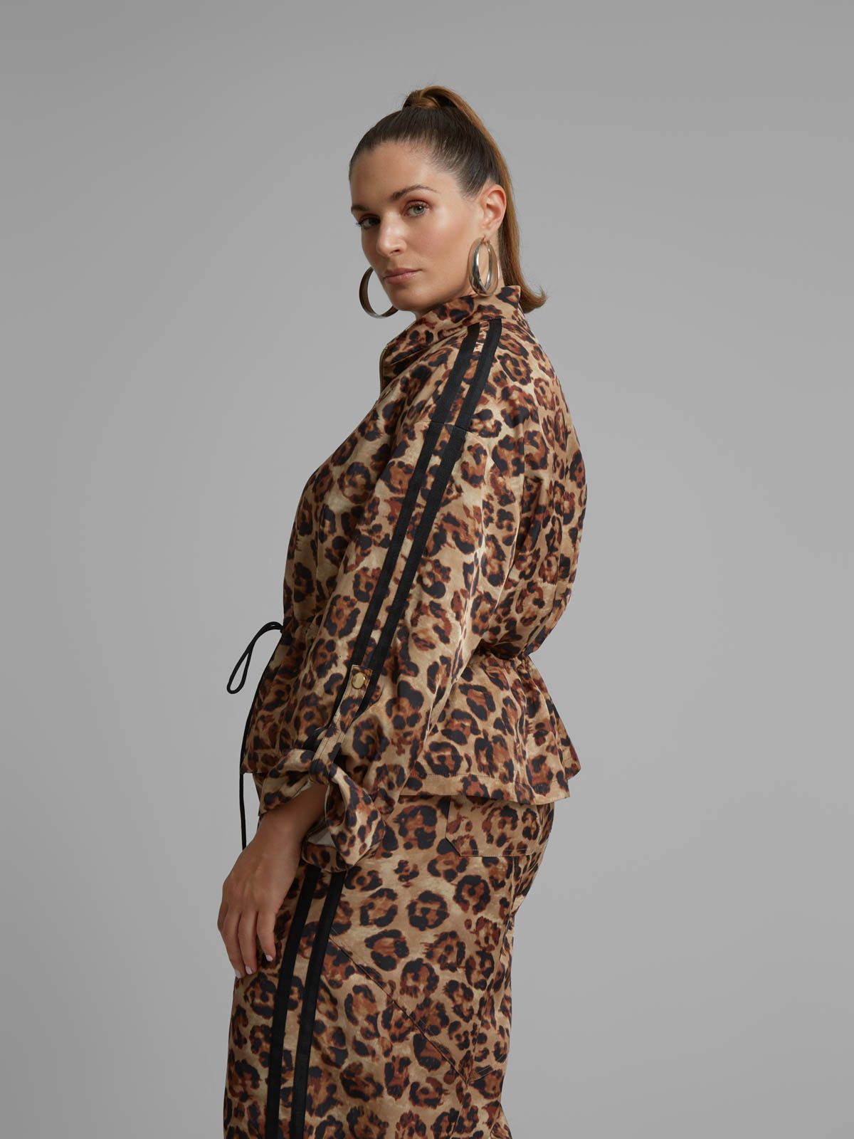 Leopard print jacket with adjustable drawstring waist