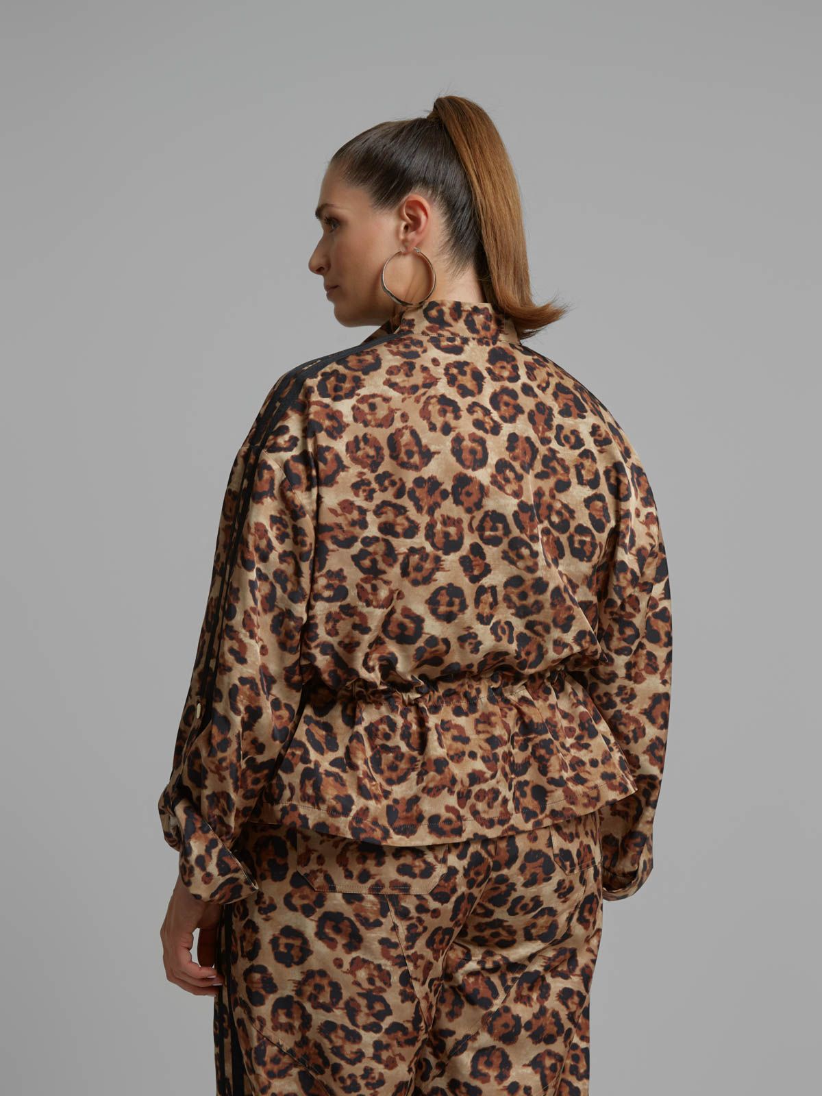 Leopard print jacket with adjustable drawstring waist