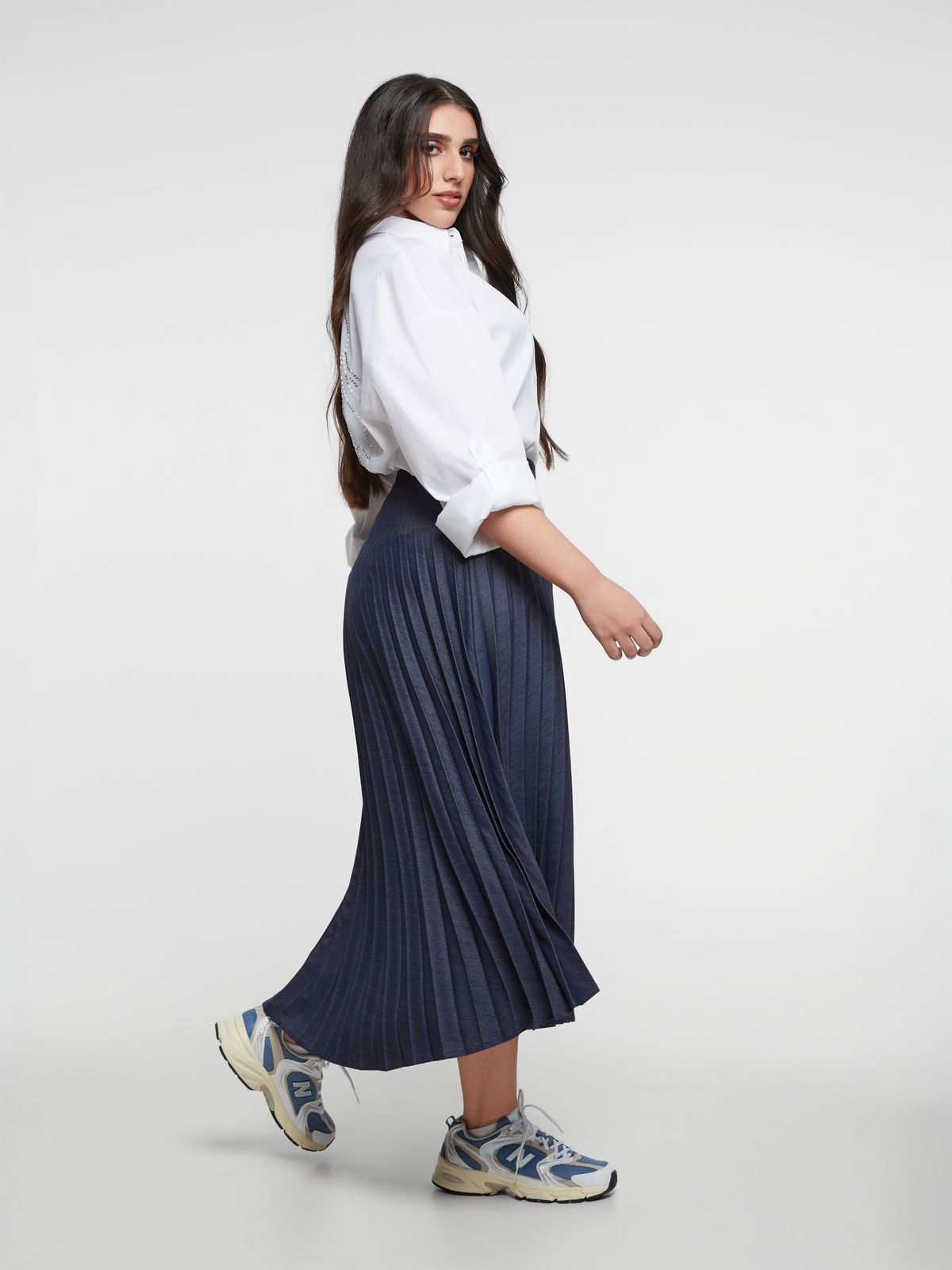 Pleated denim midi skirt