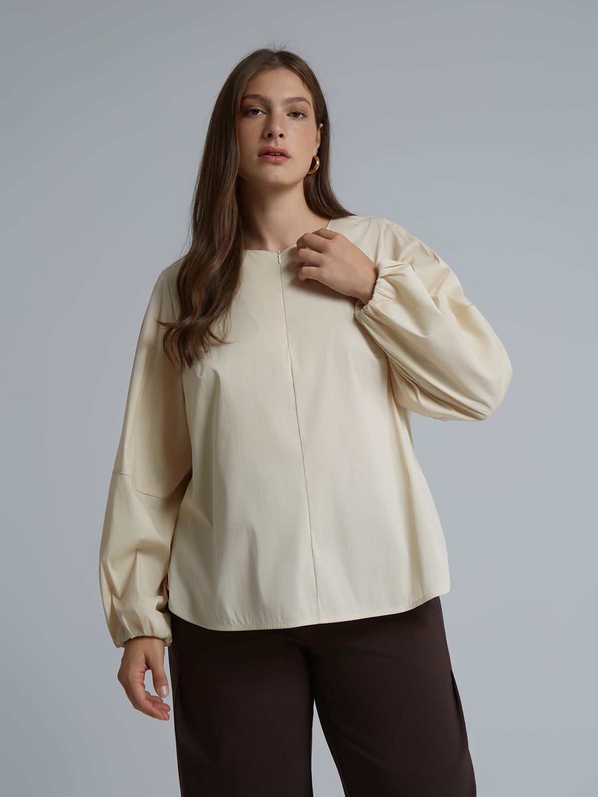 Poplin blouse with balloon sleeves