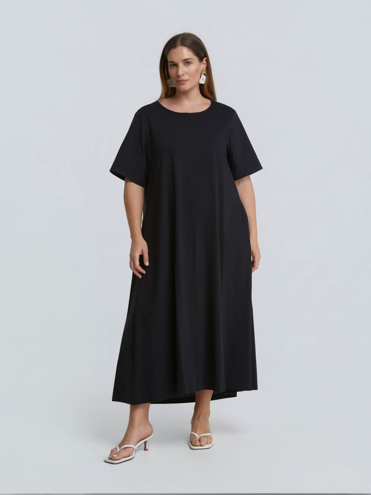 Poplin dress with open back detail
